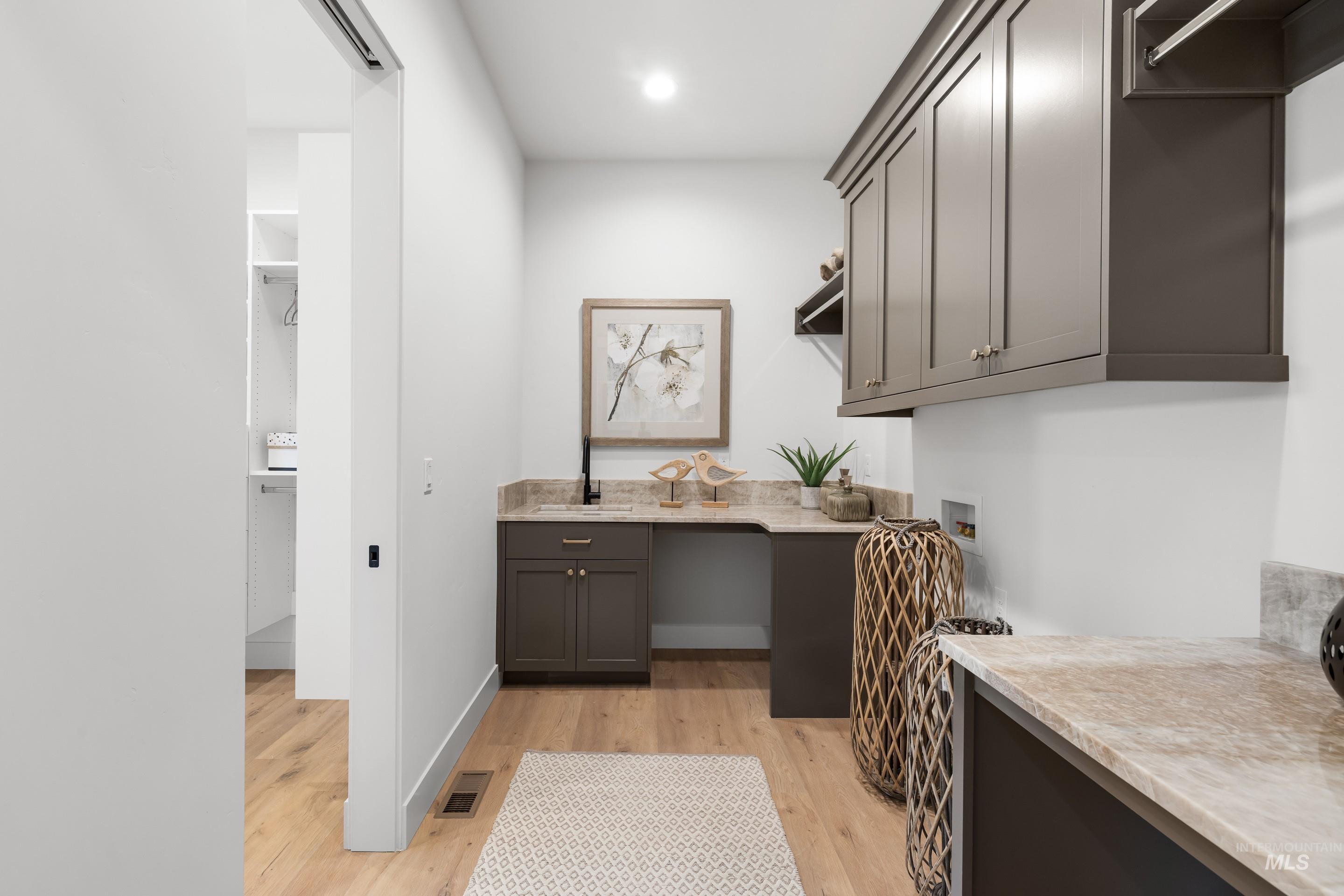 25260 Bur Oak Pl, Caldwell, Idaho 83607, 3 Bedrooms, 2.5 Bathrooms, Residential For Sale, Price $1,395,000, 98950927