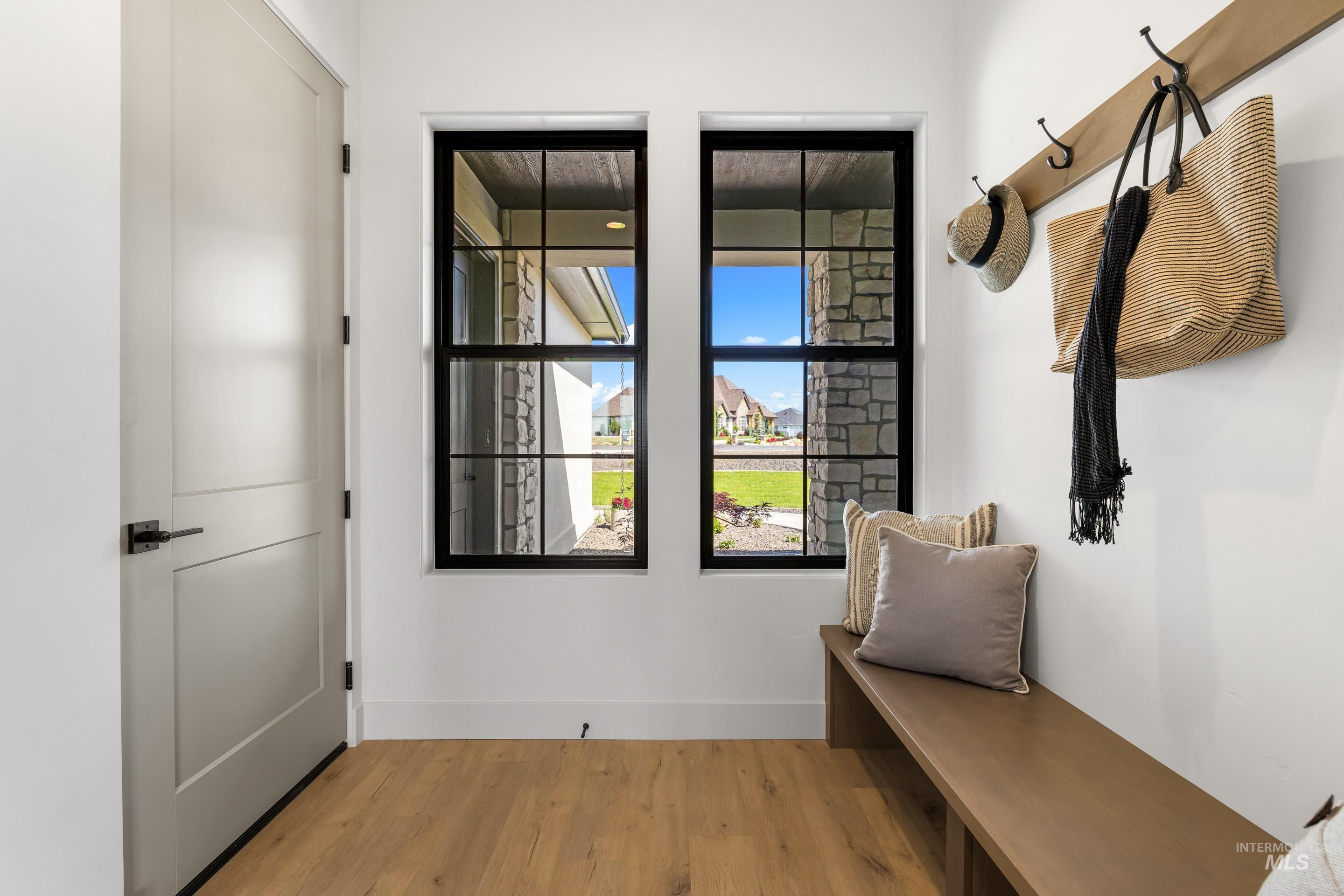 25260 Bur Oak Pl, Caldwell, Idaho 83607, 3 Bedrooms, 2.5 Bathrooms, Residential For Sale, Price $1,395,000, 98950927