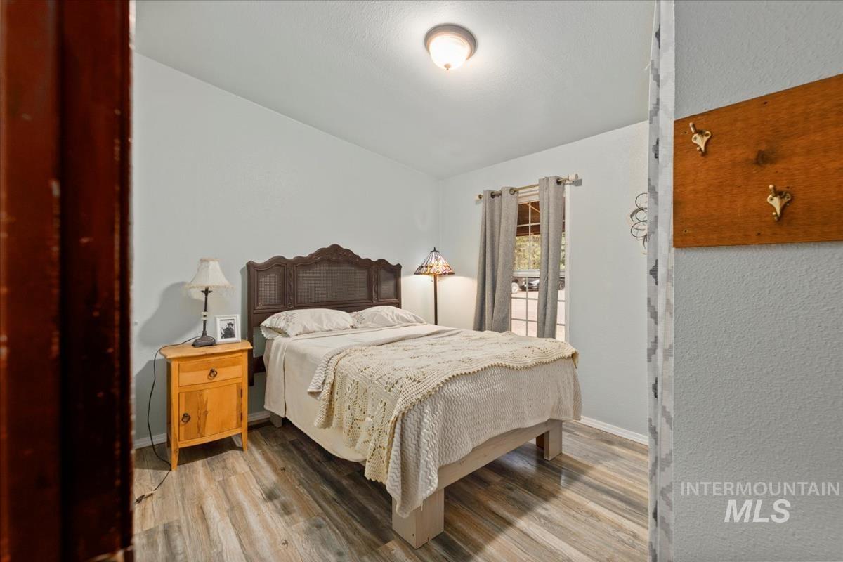 29 Rising Ln, Cascade, Idaho 83611, 3 Bedrooms, 2 Bathrooms, Residential For Sale, Price $540,000, 98950938