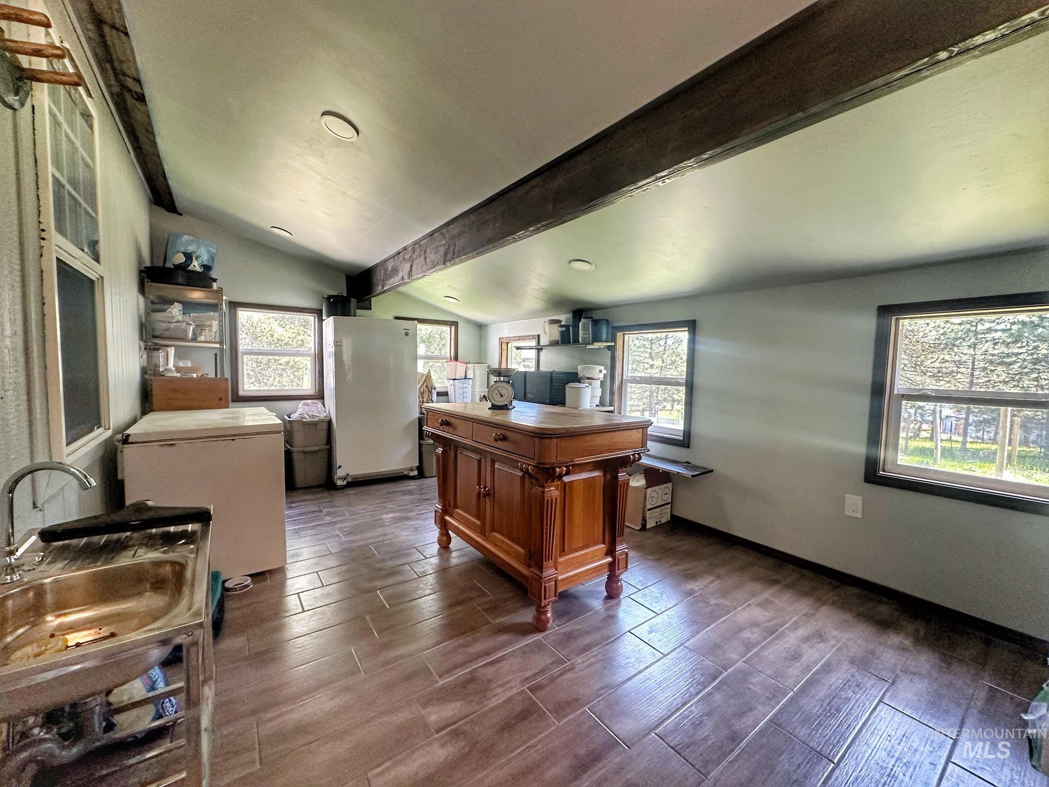 29 Rising Ln, Cascade, Idaho 83611, 3 Bedrooms, 2 Bathrooms, Residential For Sale, Price $540,000, 98950938