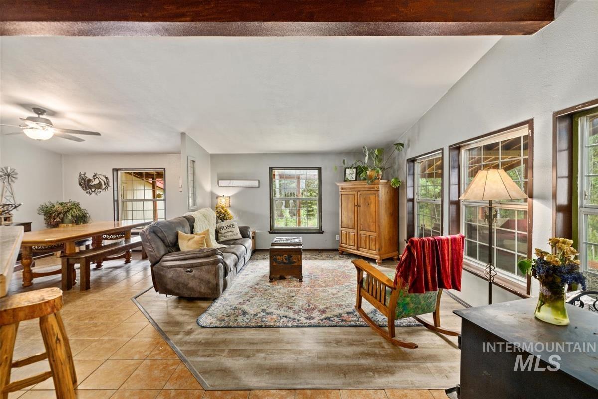 29 Rising Ln, Cascade, Idaho 83611, 3 Bedrooms, 2 Bathrooms, Residential For Sale, Price $540,000, 98950938