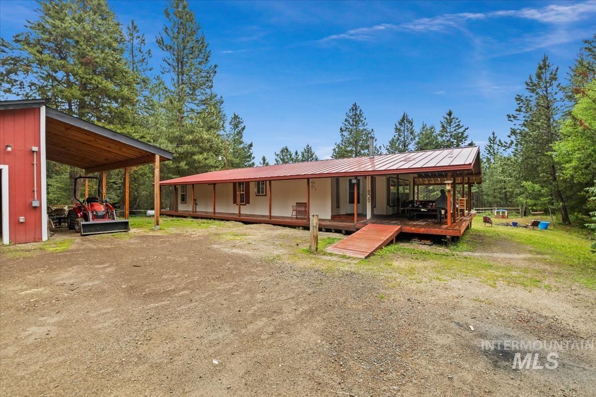 29 Rising Ln, Cascade, Idaho 83611, 3 Bedrooms, 2 Bathrooms, Residential For Sale, Price $540,000, 98950938