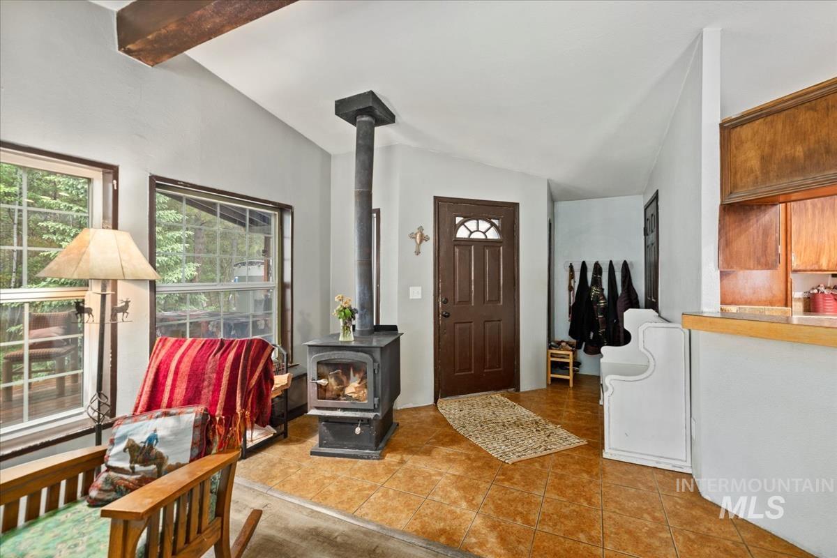 29 Rising Ln, Cascade, Idaho 83611, 3 Bedrooms, 2 Bathrooms, Residential For Sale, Price $540,000, 98950938