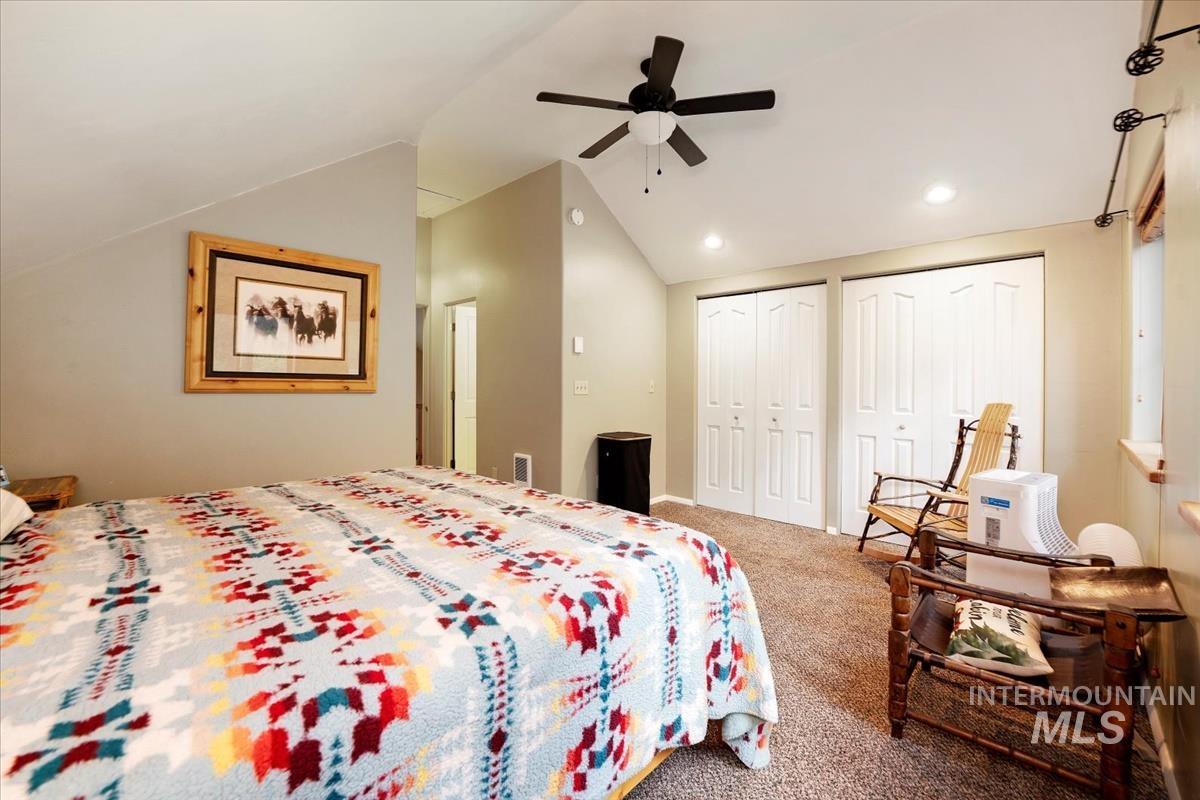 5 Huckleberry Rd., Garden Valley, Idaho 83622, 2 Bedrooms, 2 Bathrooms, Residential For Sale, Price $449,900, 98950944