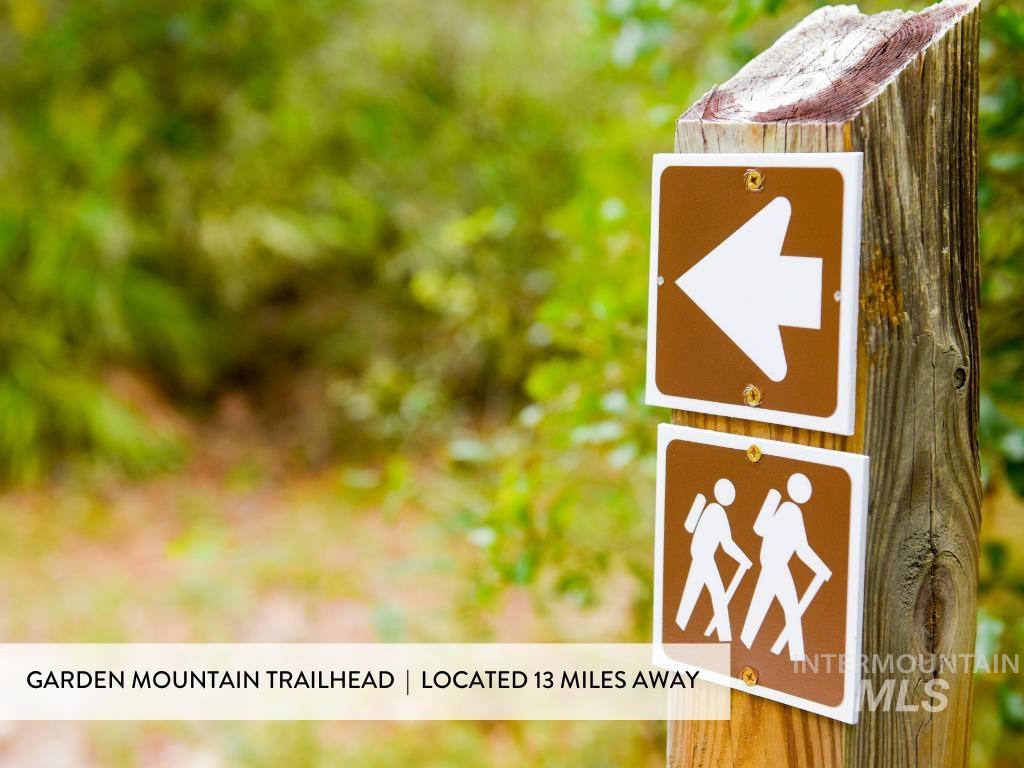 5 Huckleberry Rd., Garden Valley, Idaho 83622, 2 Bedrooms, 2 Bathrooms, Residential For Sale, Price $449,900, 98950944