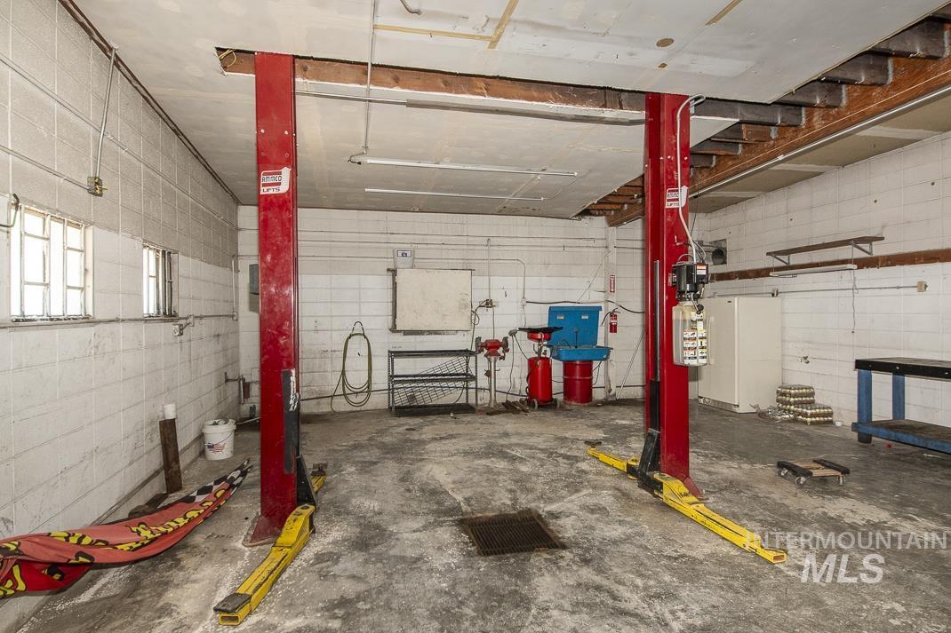 1010 NW 16th Street, Fruitland, Idaho 83619, Business/Commercial For Sale, Price $499,000, 98950960