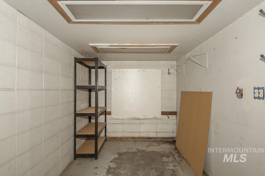 1010 NW 16th Street, Fruitland, Idaho 83619, Business/Commercial For Sale, Price $499,000, 98950960