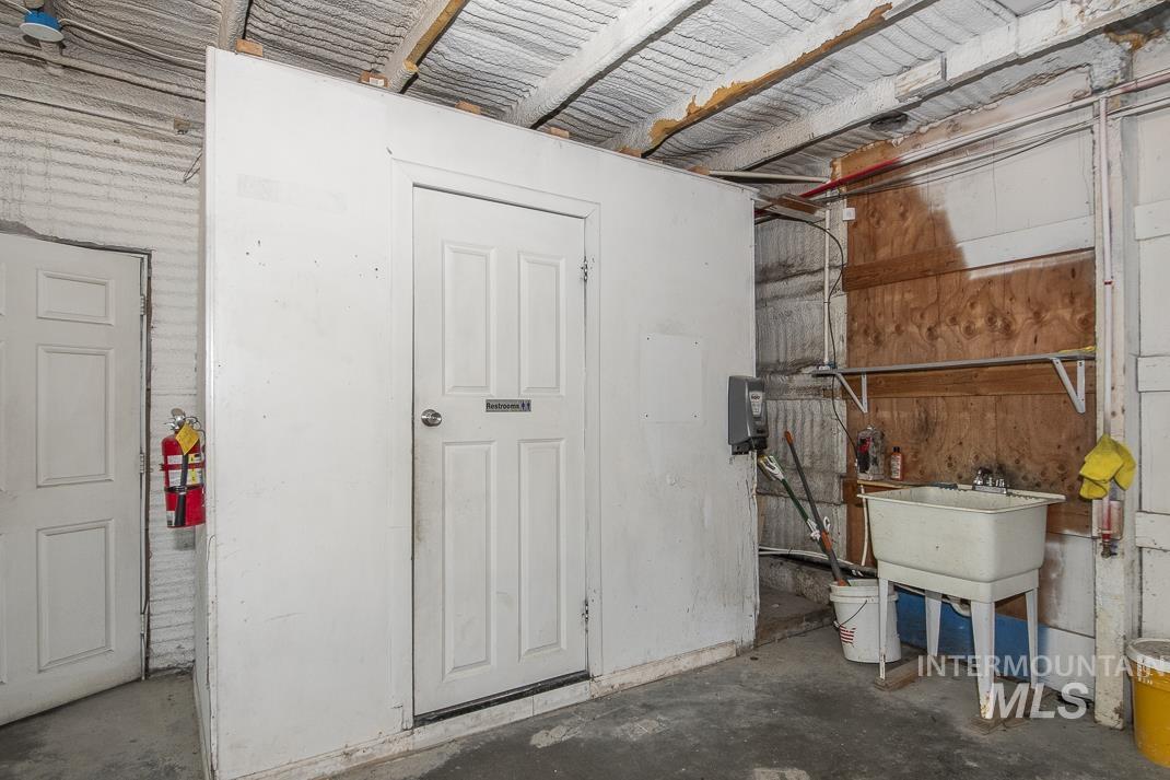 1010 NW 16th Street, Fruitland, Idaho 83619, Business/Commercial For Sale, Price $499,000, 98950960