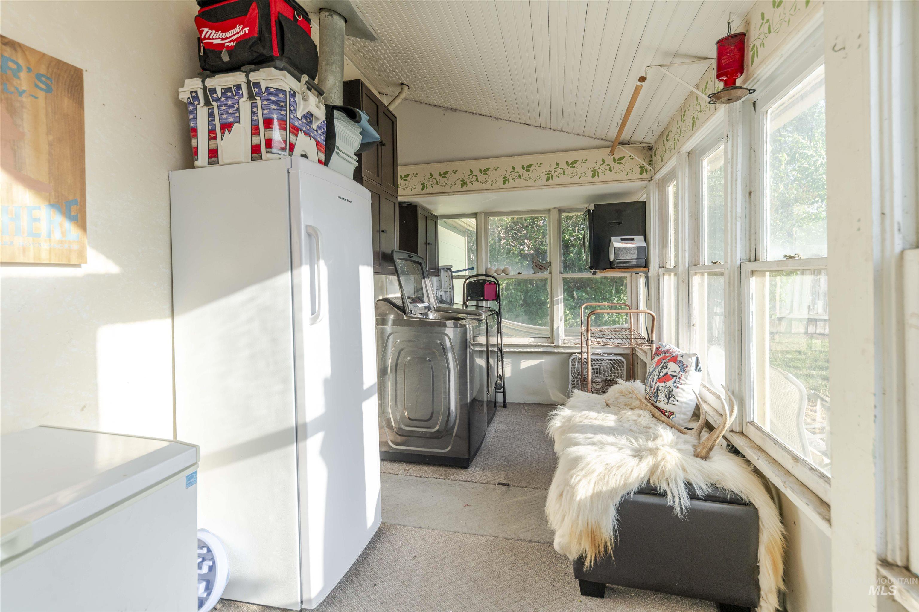 1318 McCarroll Street, Clarkston, Washington 99403, 2 Bedrooms, 1 Bathroom, Residential For Sale, Price $320,000, 98950972