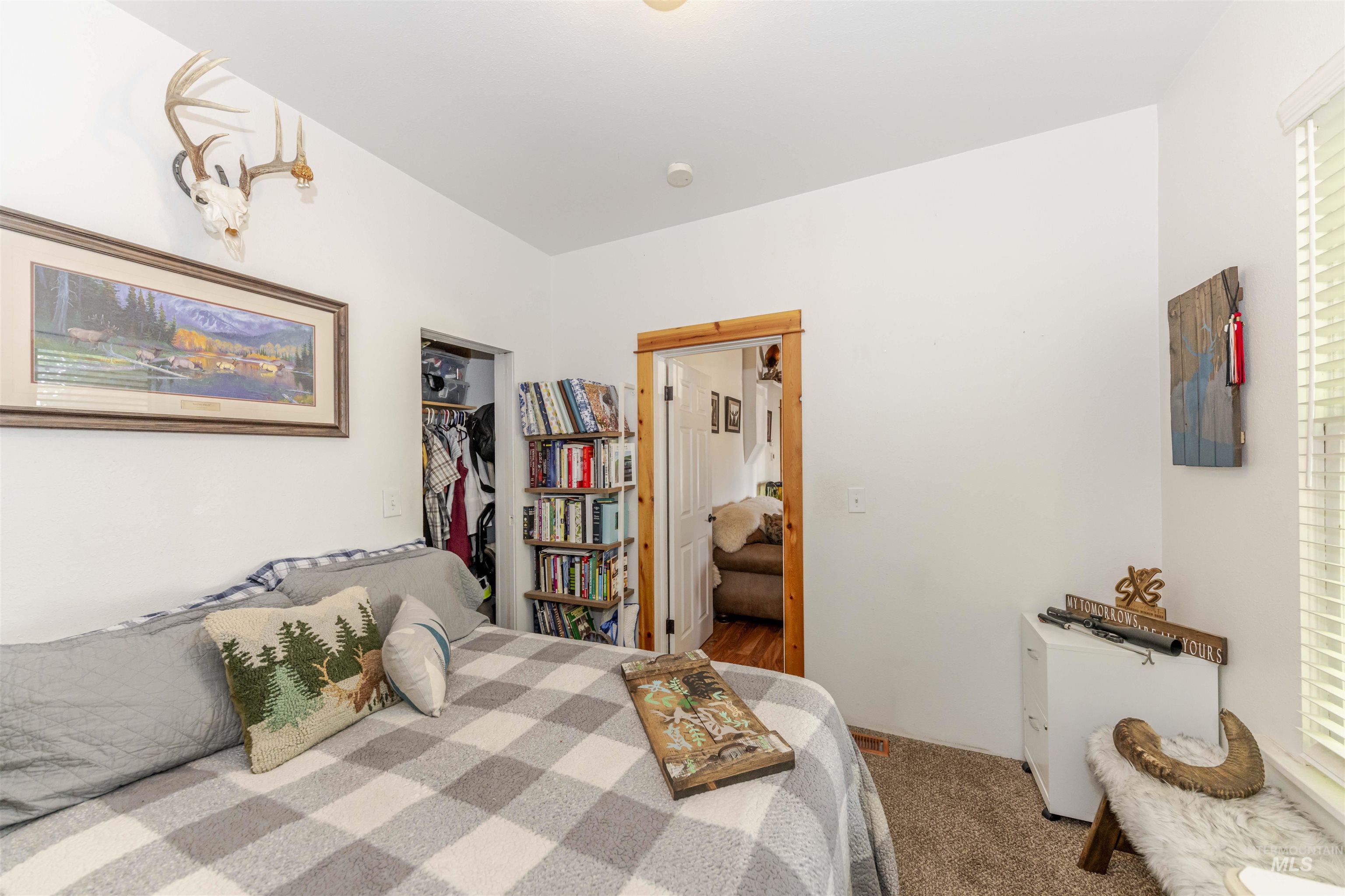 1318 McCarroll Street, Clarkston, Washington 99403, 2 Bedrooms, 1 Bathroom, Residential For Sale, Price $320,000, 98950972