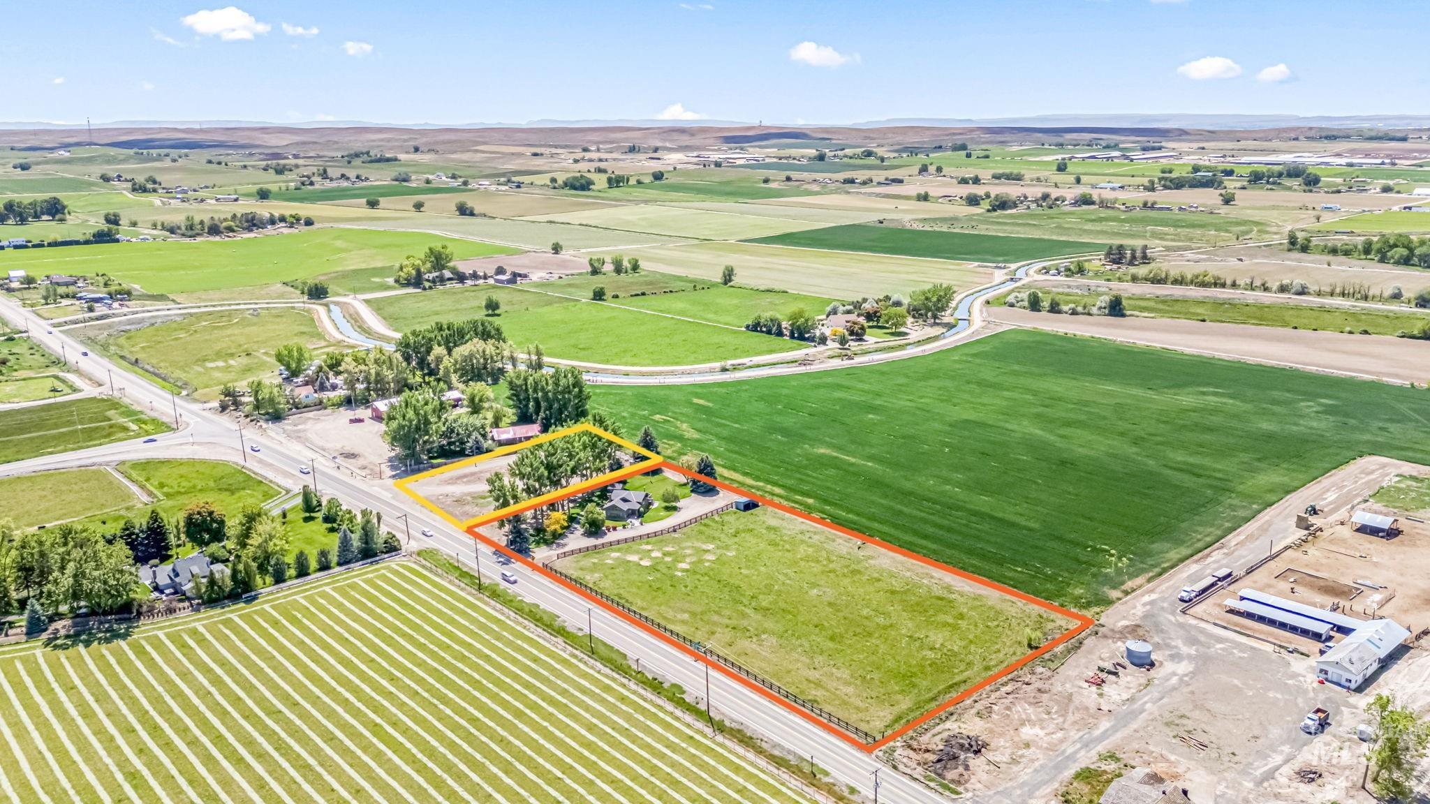 5537 Highway 30 S, New Plymouth, Idaho 83655, 3 Bedrooms, 1.5 Bathrooms, Residential For Sale, Price $774,900, 98950994