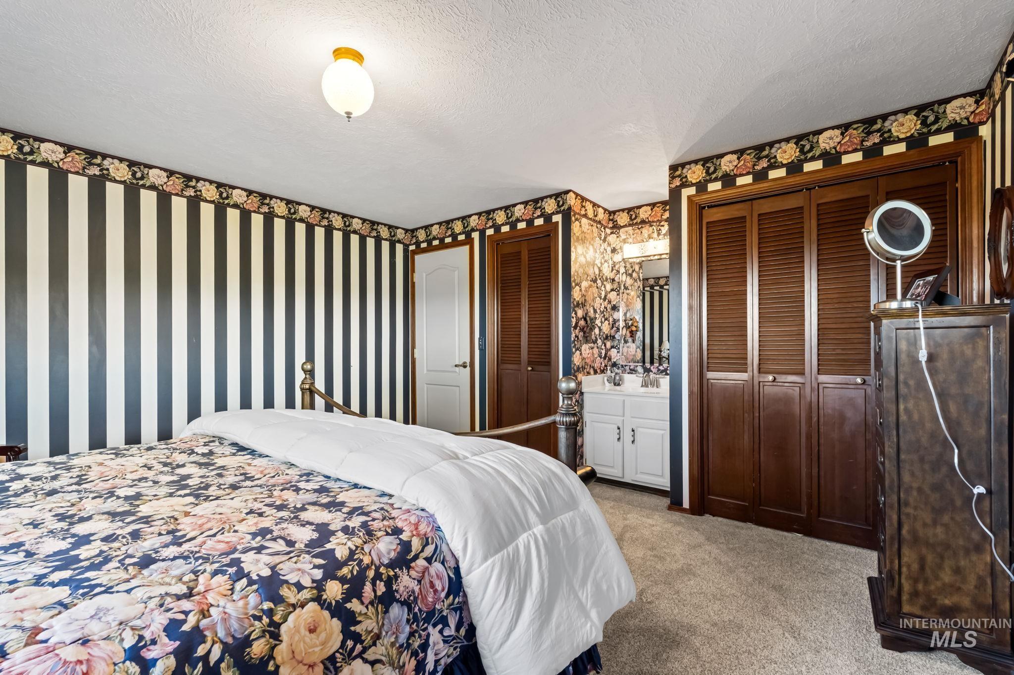 5537 Highway 30 S, New Plymouth, Idaho 83655, 3 Bedrooms, 1.5 Bathrooms, Residential For Sale, Price $774,900, 98950994