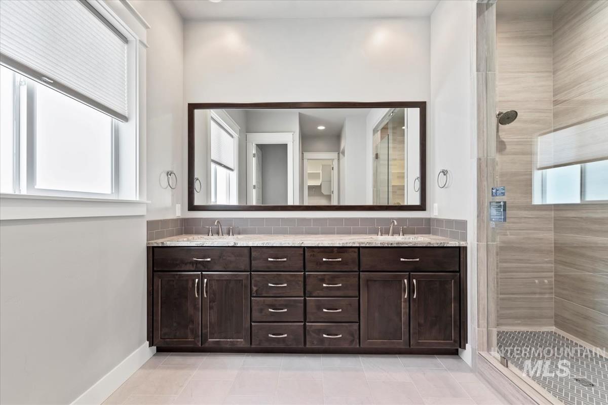 1429 N Laconia Ave., Eagle, Idaho 83616, 3 Bedrooms, 3 Bathrooms, Residential For Sale, Price $899,900, 98950999