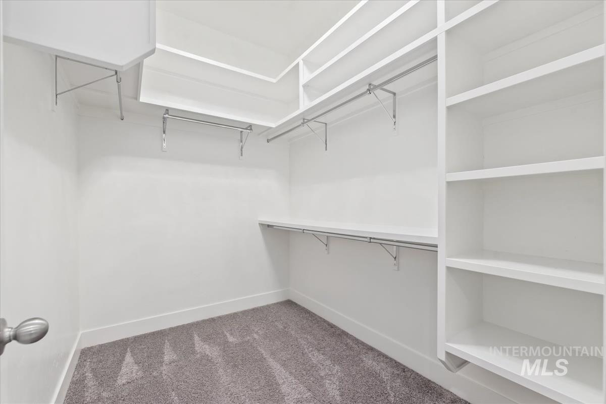 1429 N Laconia Ave., Eagle, Idaho 83616, 3 Bedrooms, 3 Bathrooms, Residential For Sale, Price $899,900, 98950999