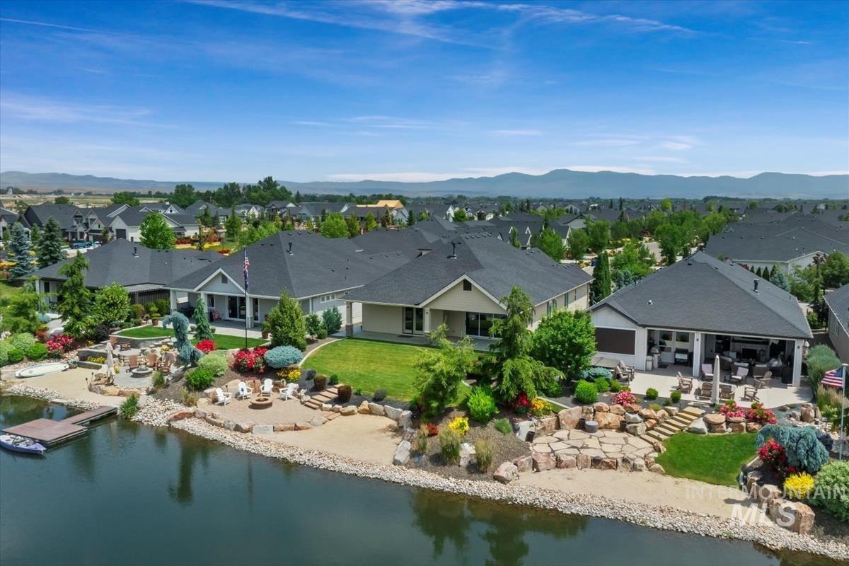 1429 N Laconia Ave., Eagle, Idaho 83616, 3 Bedrooms, 3 Bathrooms, Residential For Sale, Price $899,900, 98950999