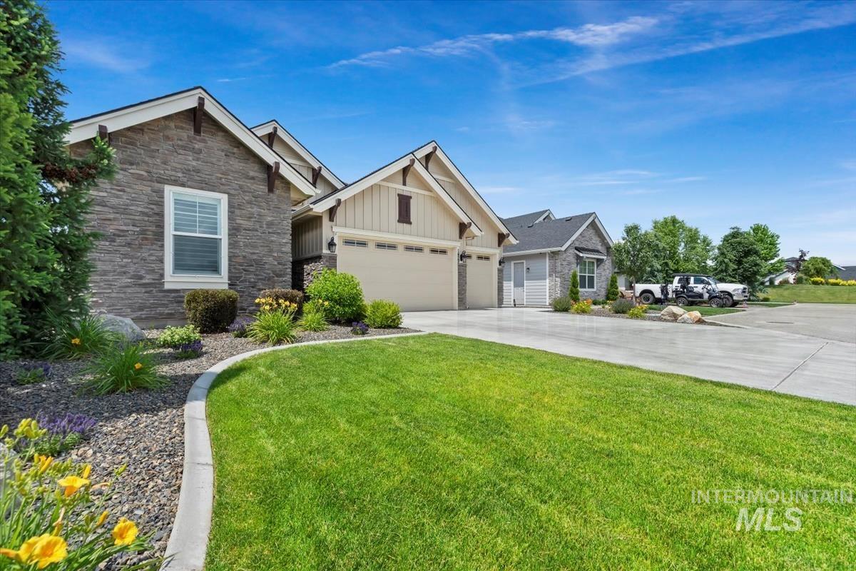 1429 N Laconia Ave., Eagle, Idaho 83616, 3 Bedrooms, 3 Bathrooms, Residential For Sale, Price $899,900, 98950999