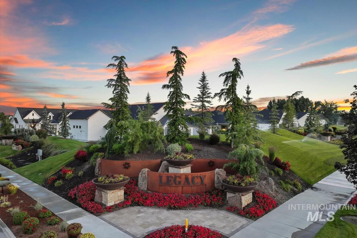 1429 N Laconia Ave., Eagle, Idaho 83616, 3 Bedrooms, 3 Bathrooms, Residential For Sale, Price $899,900, 98950999