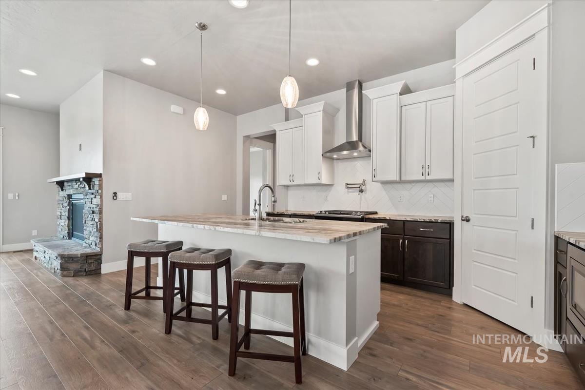 1429 N Laconia Ave., Eagle, Idaho 83616, 3 Bedrooms, 3 Bathrooms, Residential For Sale, Price $899,900, 98950999