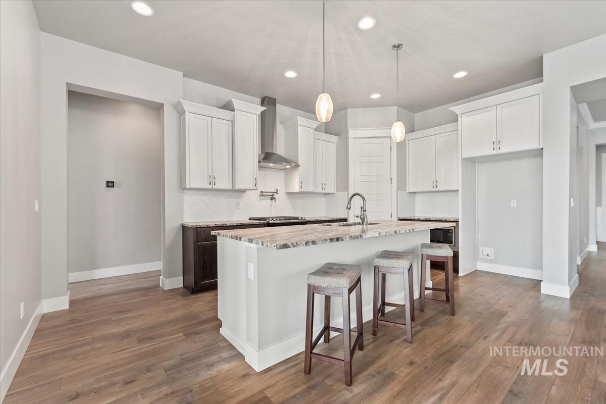 1429 N Laconia Ave., Eagle, Idaho 83616, 3 Bedrooms, 3 Bathrooms, Residential For Sale, Price $899,900, 98950999