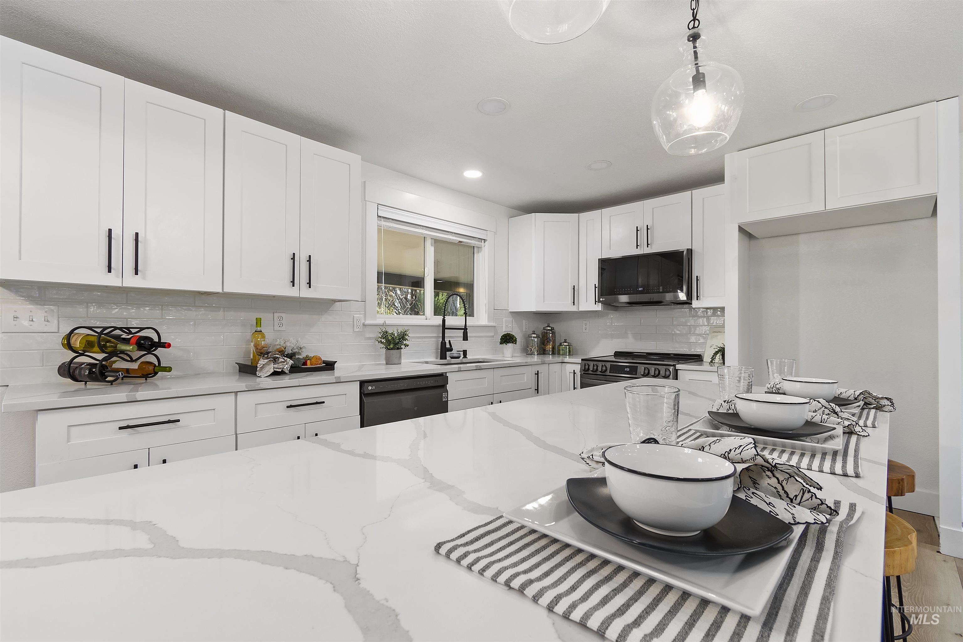 2802 S Heritage Ave, Boise, Idaho 83709, 4 Bedrooms, 3 Bathrooms, Residential For Sale, Price $849,999, 98951019