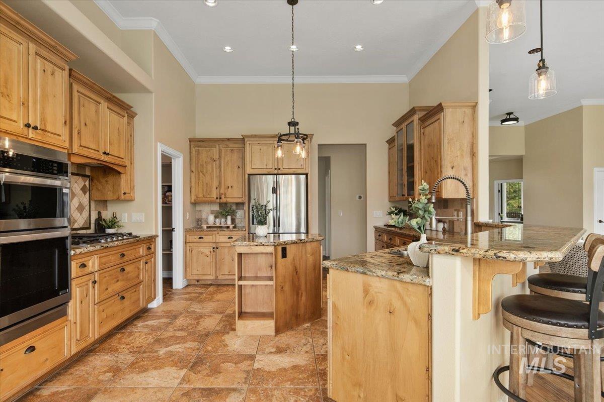 26 HILL CREEK ROAD, Horseshoe Bend, Idaho 83629, 4 Bedrooms, 3 Bathrooms, Residential For Sale, Price $1,124,900, 98951060