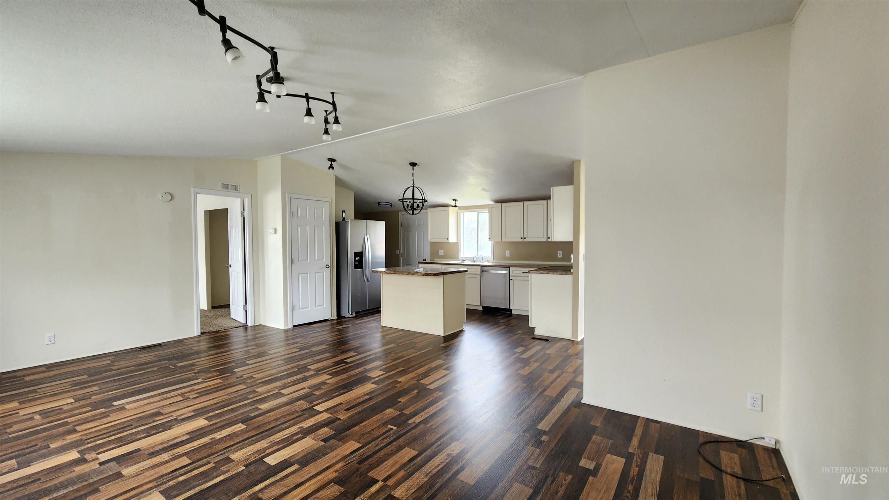 487 W 45 North, Burley, Idaho 83318, 4 Bedrooms, 2 Bathrooms, Residential For Sale, Price $269,900, 98951062