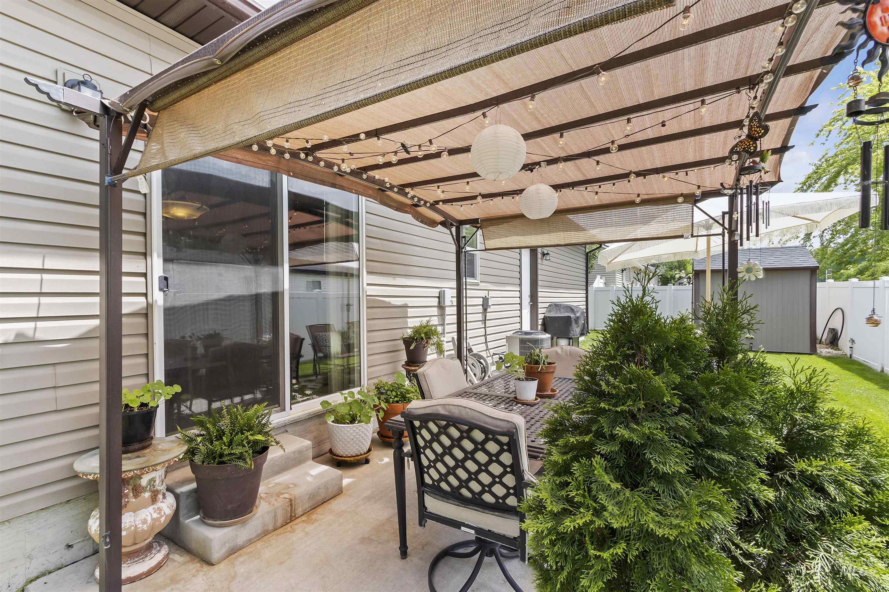 1011 Lynx, Jerome, Idaho 83338, 3 Bedrooms, 2 Bathrooms, Residential For Sale, Price $339,999, 98951097