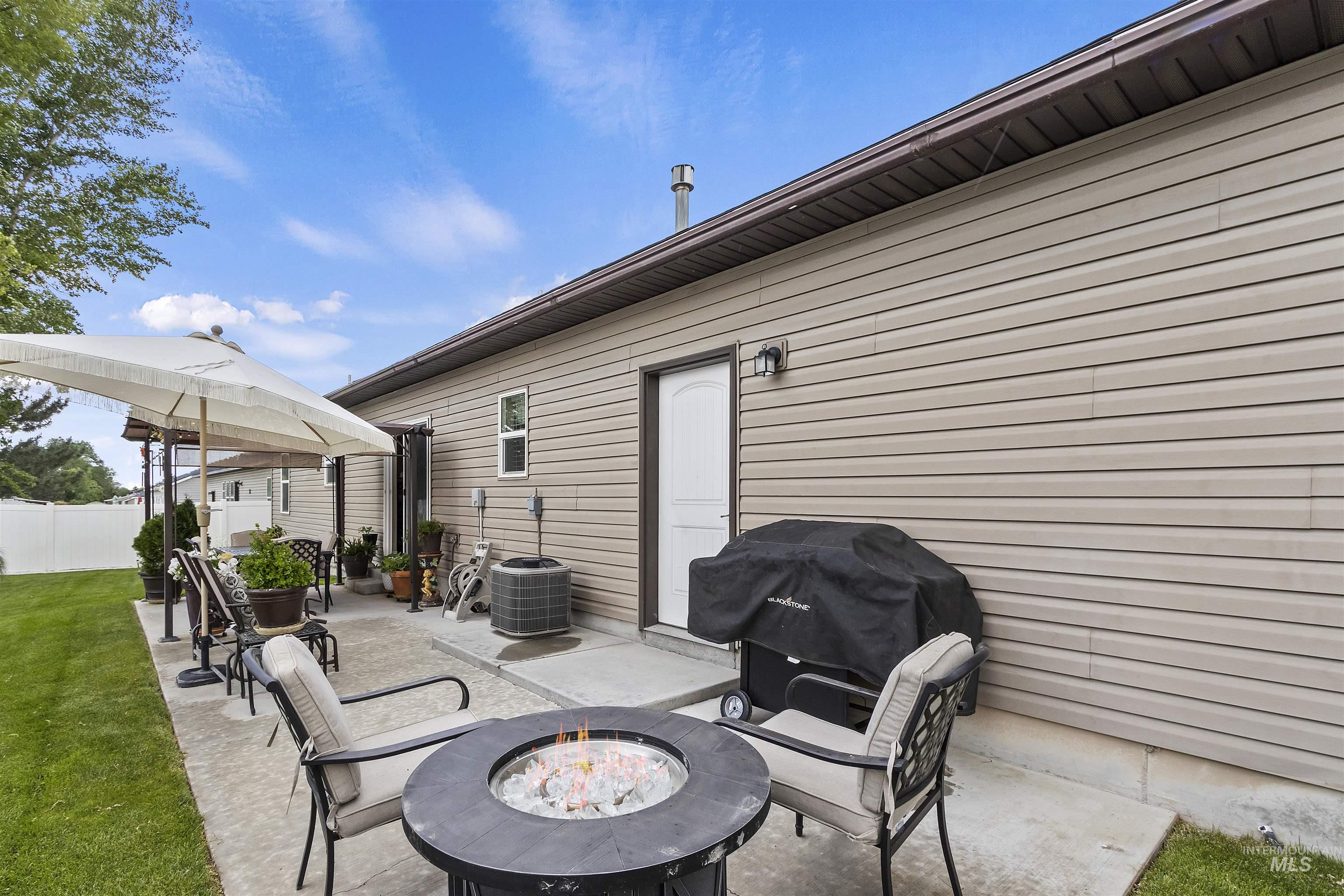 1011 Lynx, Jerome, Idaho 83338, 3 Bedrooms, 2 Bathrooms, Residential For Sale, Price $339,999, 98951097