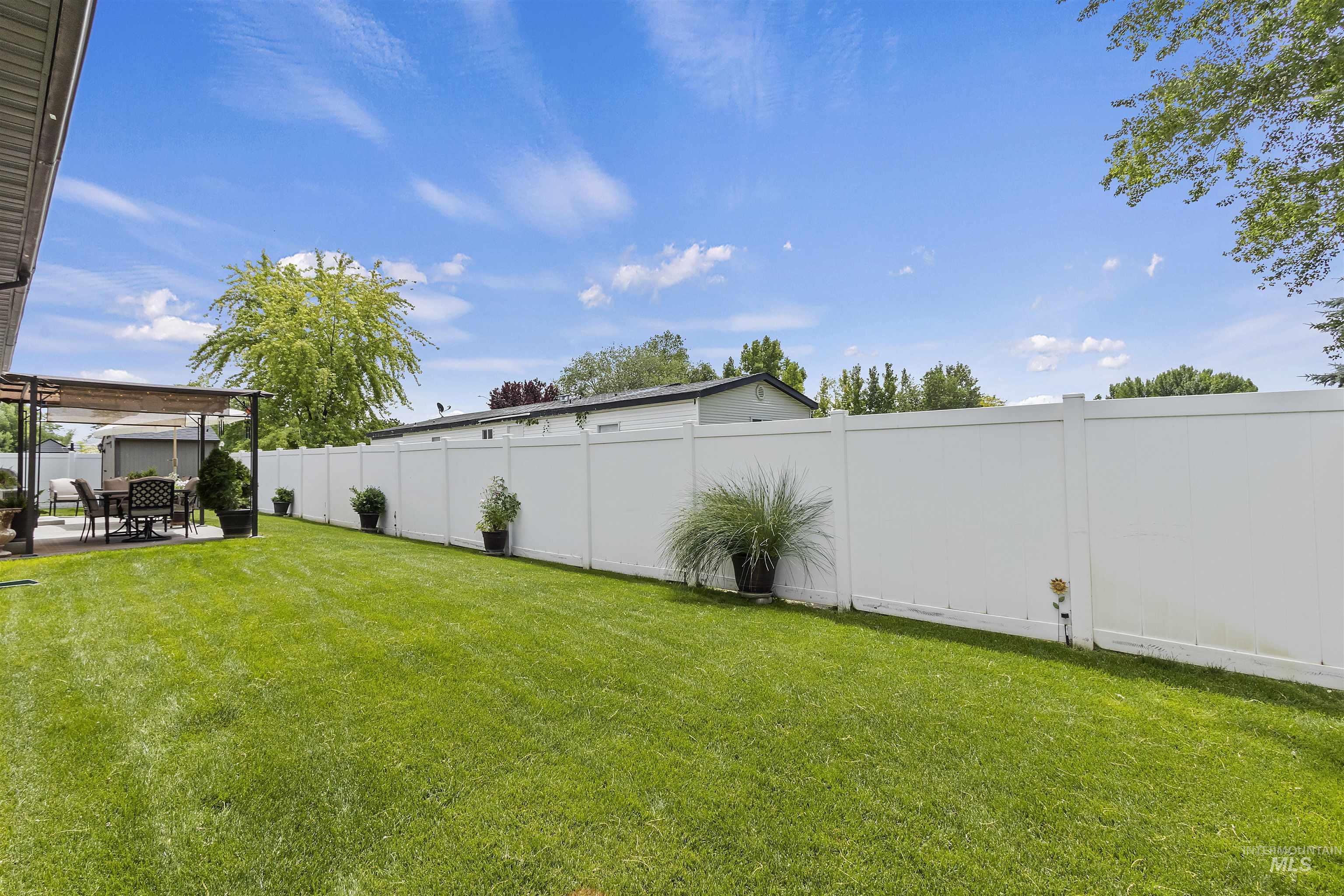 1011 Lynx, Jerome, Idaho 83338, 3 Bedrooms, 2 Bathrooms, Residential For Sale, Price $339,999, 98951097