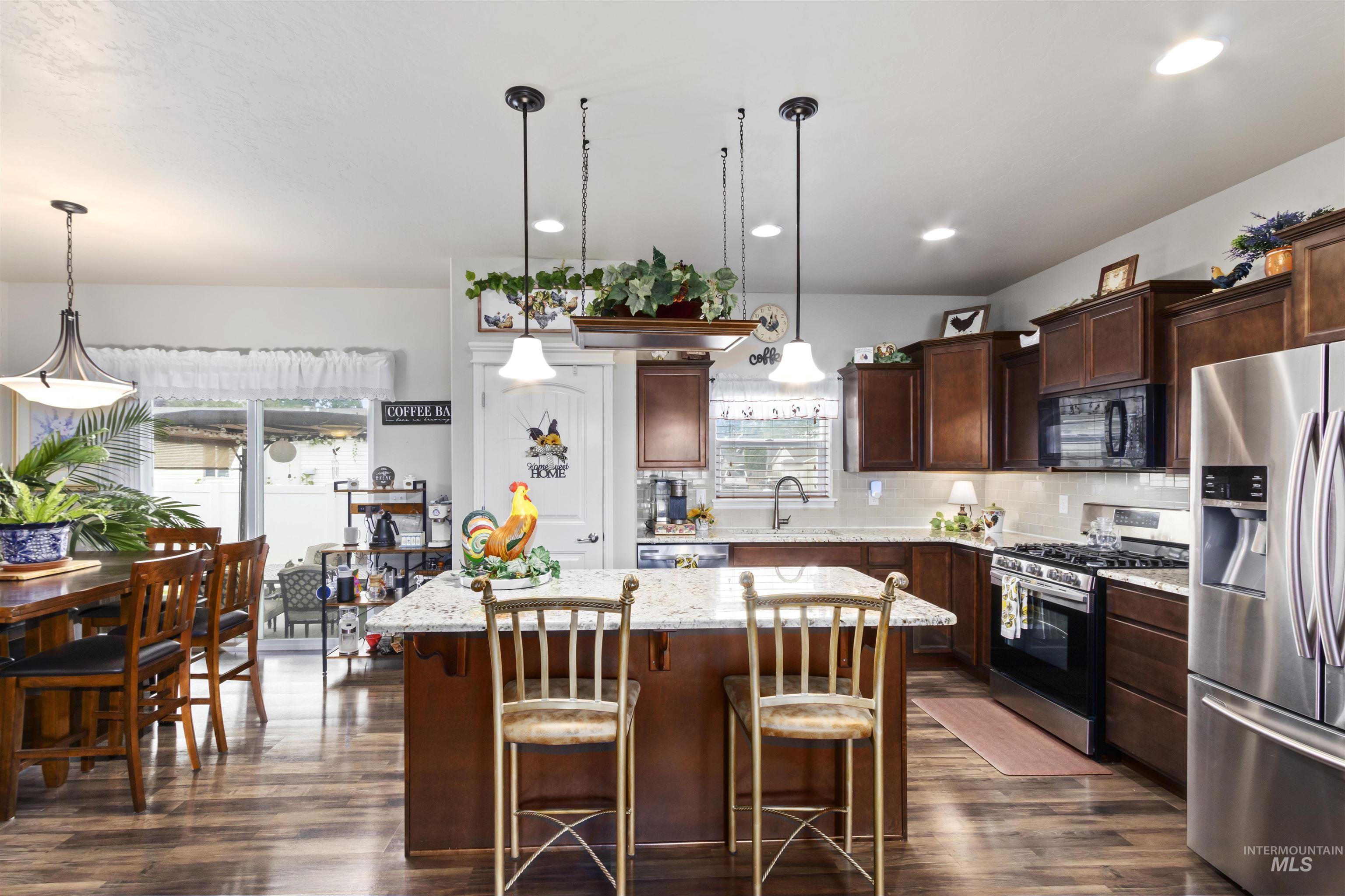 1011 Lynx, Jerome, Idaho 83338, 3 Bedrooms, 2 Bathrooms, Residential For Sale, Price $339,999, 98951097