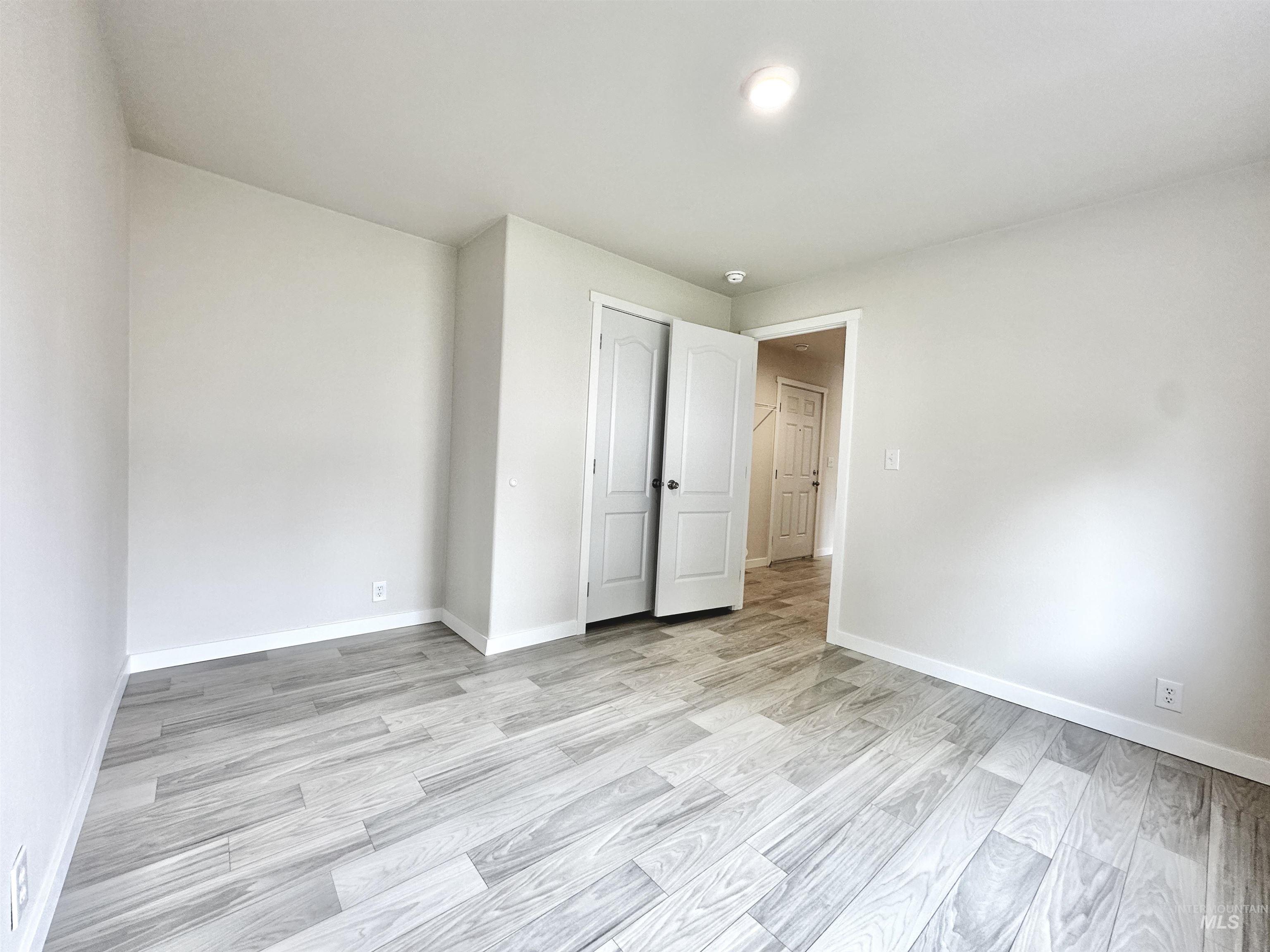 1025 Eid Rd #6, Moscow, Idaho 83843, 2 Bedrooms, 1 Bathroom, Residential For Sale, Price $93,999, 98951110