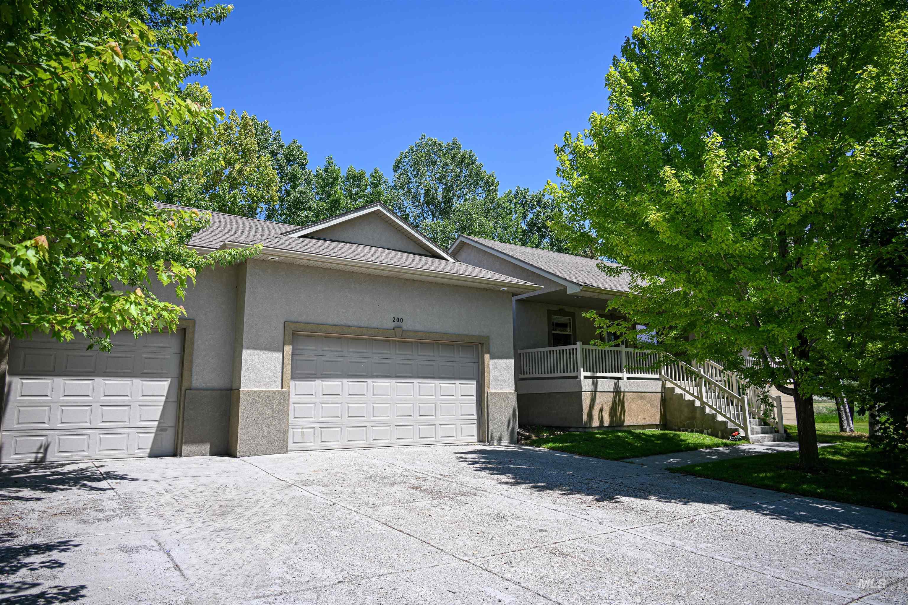 200 W Commons Rd., Idaho Falls, Idaho 83401, 6 Bedrooms, 3 Bathrooms, Residential For Sale, Price $759,000, 98951112