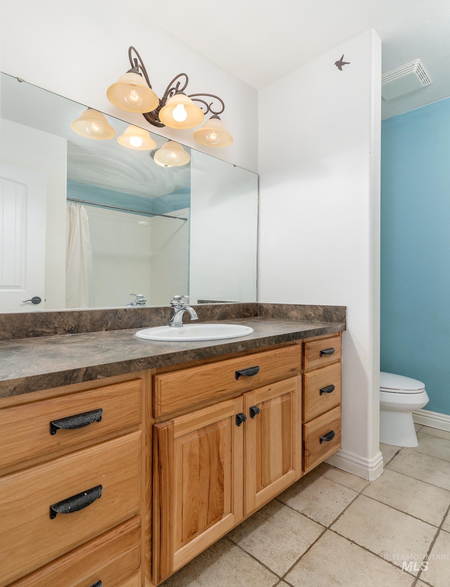 200 W Commons Rd., Idaho Falls, Idaho 83401, 6 Bedrooms, 3 Bathrooms, Residential For Sale, Price $759,000, 98951112