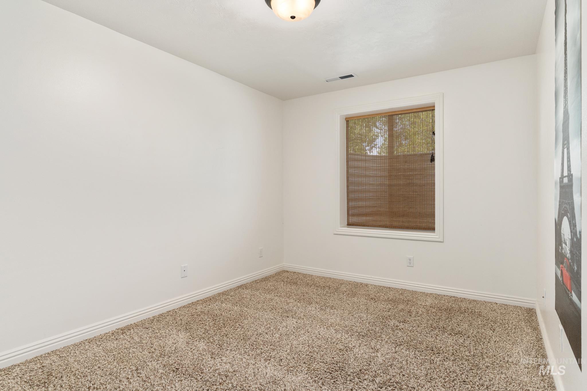 200 W Commons Rd., Idaho Falls, Idaho 83401, 6 Bedrooms, 3 Bathrooms, Residential For Sale, Price $759,000, 98951112