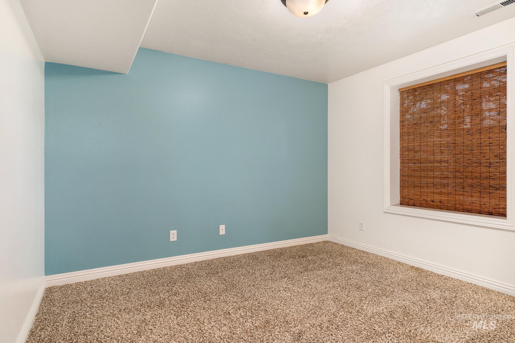 200 W Commons Rd., Idaho Falls, Idaho 83401, 6 Bedrooms, 3 Bathrooms, Residential For Sale, Price $759,000, 98951112