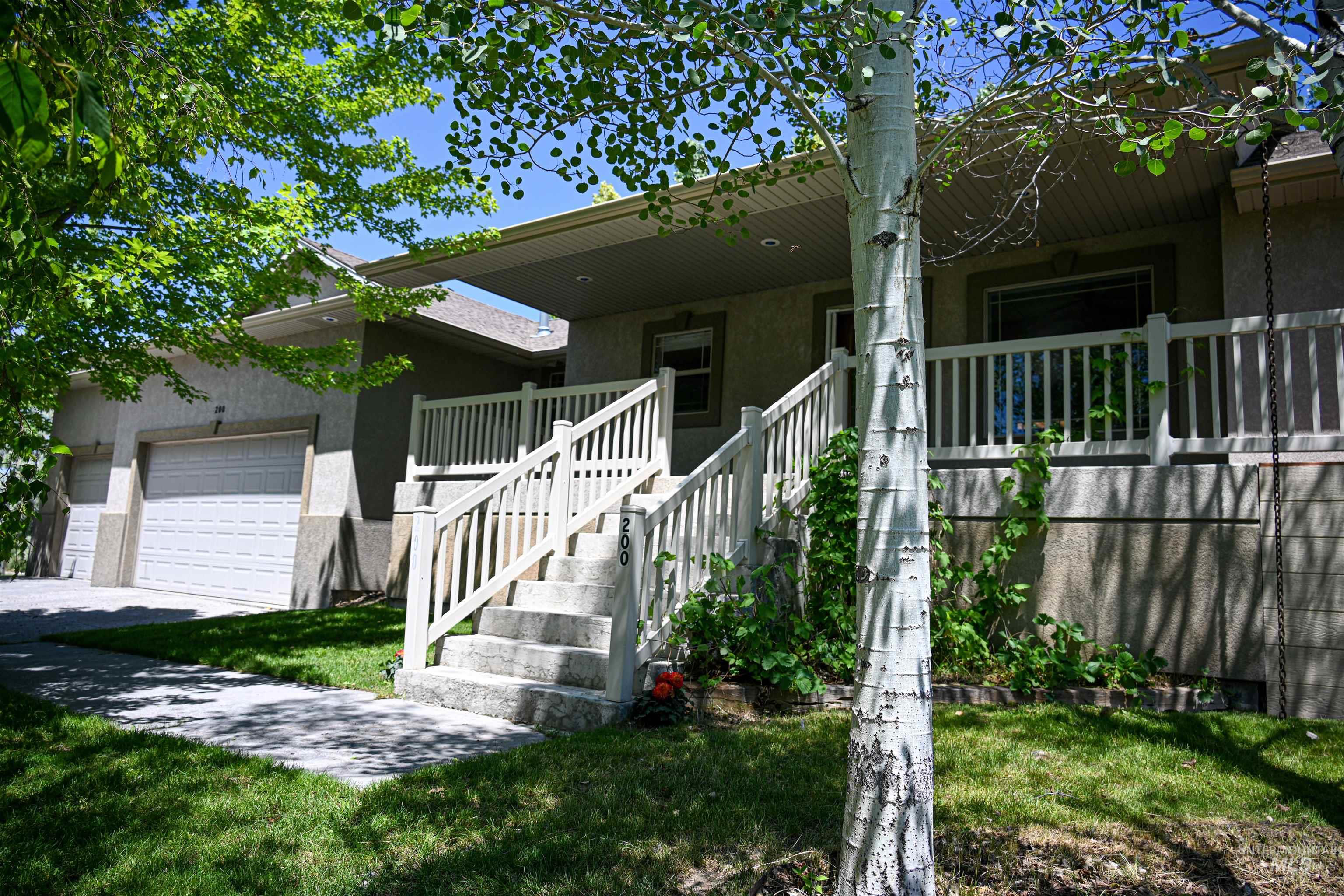 200 W Commons Rd., Idaho Falls, Idaho 83401, 6 Bedrooms, 3 Bathrooms, Residential For Sale, Price $759,000, 98951112