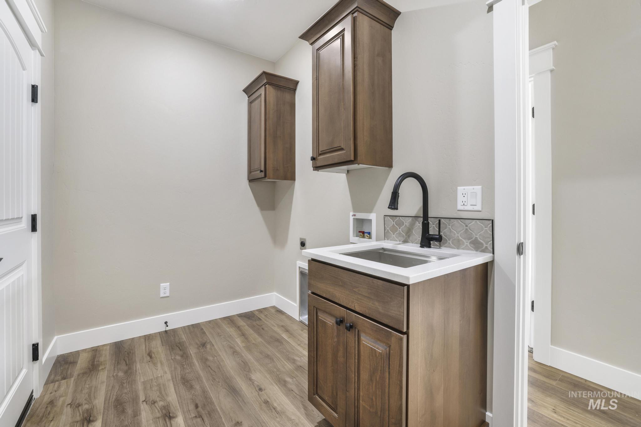 1396 Haizlee way, Twin Falls, Idaho 83301, 4 Bedrooms, 2 Bathrooms, Residential For Sale, Price $575,000, 98951118