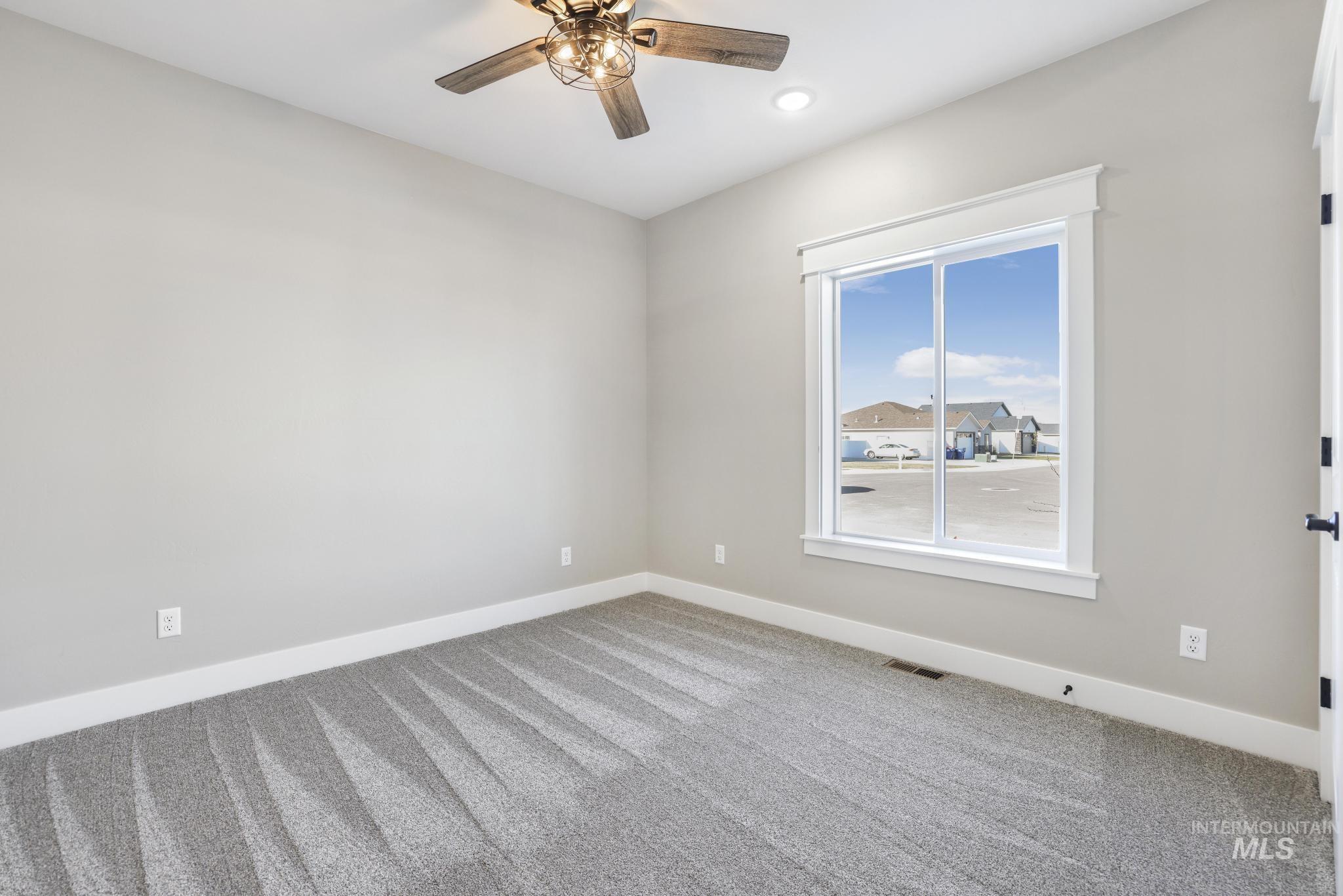 1396 Haizlee way, Twin Falls, Idaho 83301, 4 Bedrooms, 2 Bathrooms, Residential For Sale, Price $575,000, 98951118