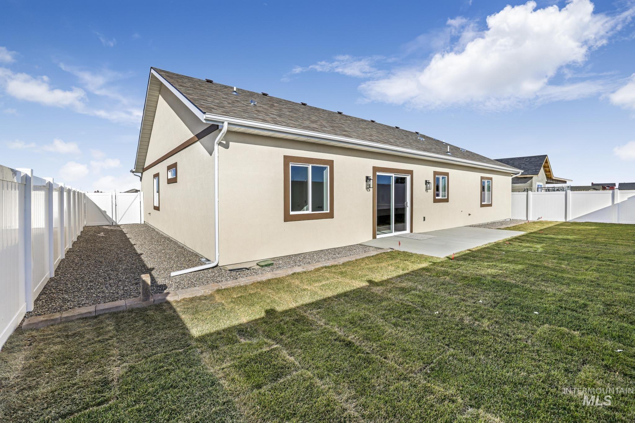 1396 Haizlee way, Twin Falls, Idaho 83301, 4 Bedrooms, 2 Bathrooms, Residential For Sale, Price $575,000, 98951118