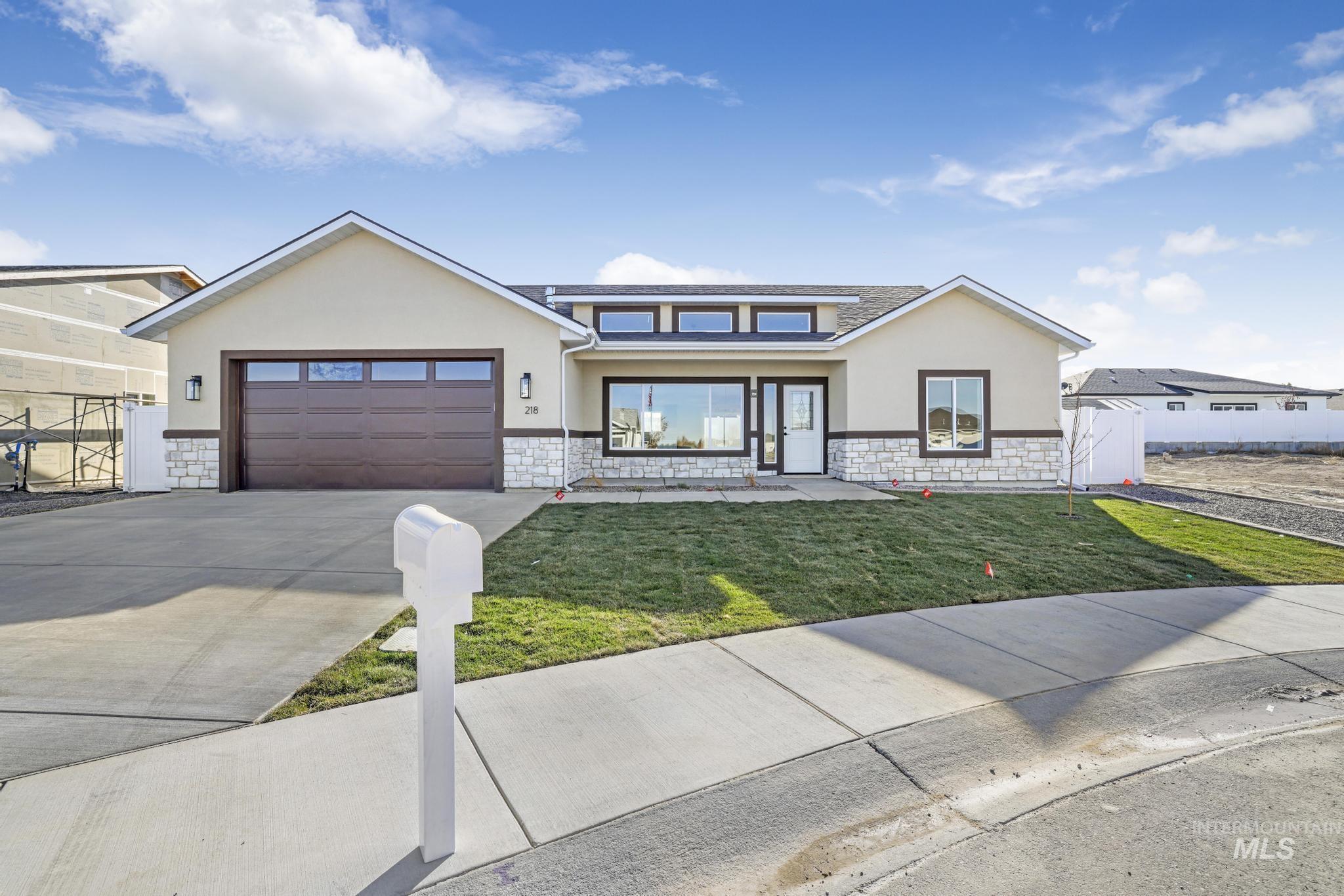 1396 Haizlee way, Twin Falls, Idaho 83301, 4 Bedrooms, 2 Bathrooms, Residential For Sale, Price $575,000, 98951118
