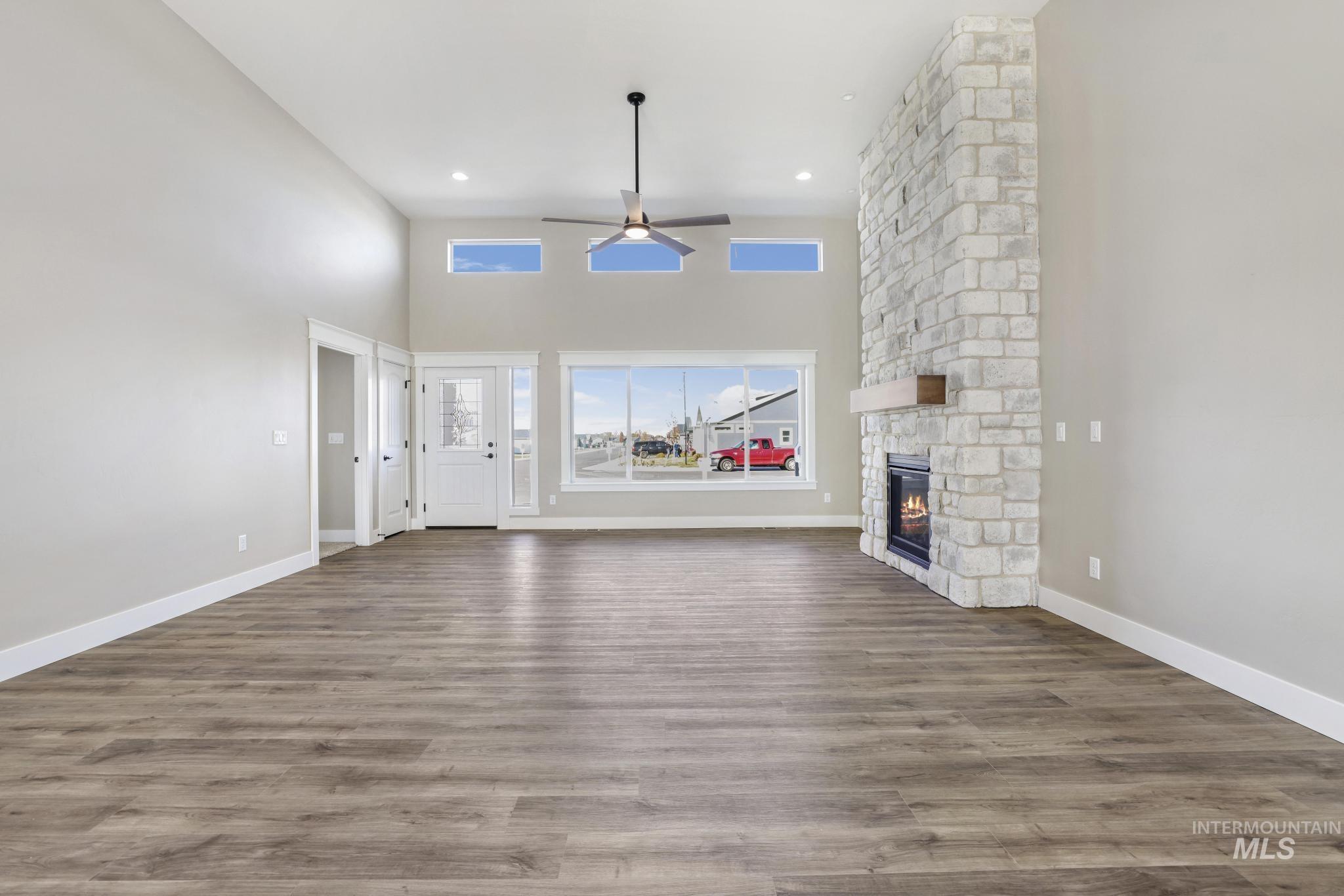 1396 Haizlee way, Twin Falls, Idaho 83301, 4 Bedrooms, 2 Bathrooms, Residential For Sale, Price $575,000, 98951118