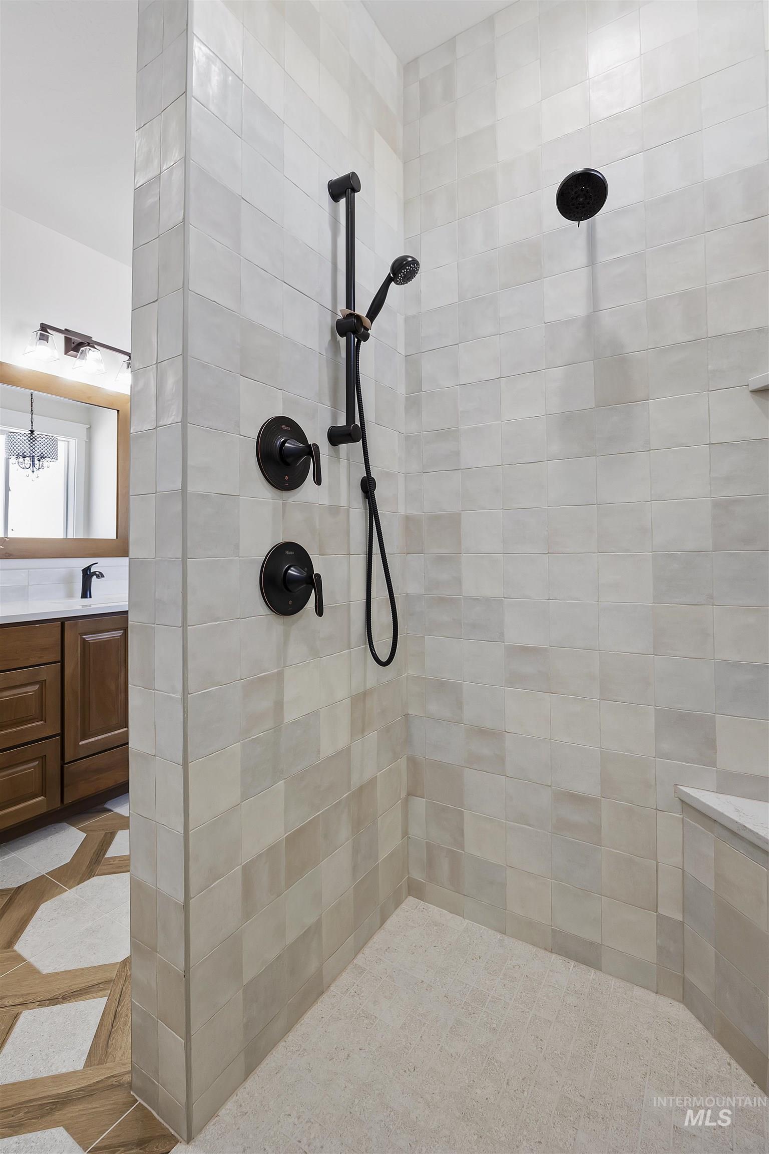 1442 Haizlee way, Twin Falls, Idaho 83301, 4 Bedrooms, 2 Bathrooms, Residential For Sale, Price $575,000, 98951120