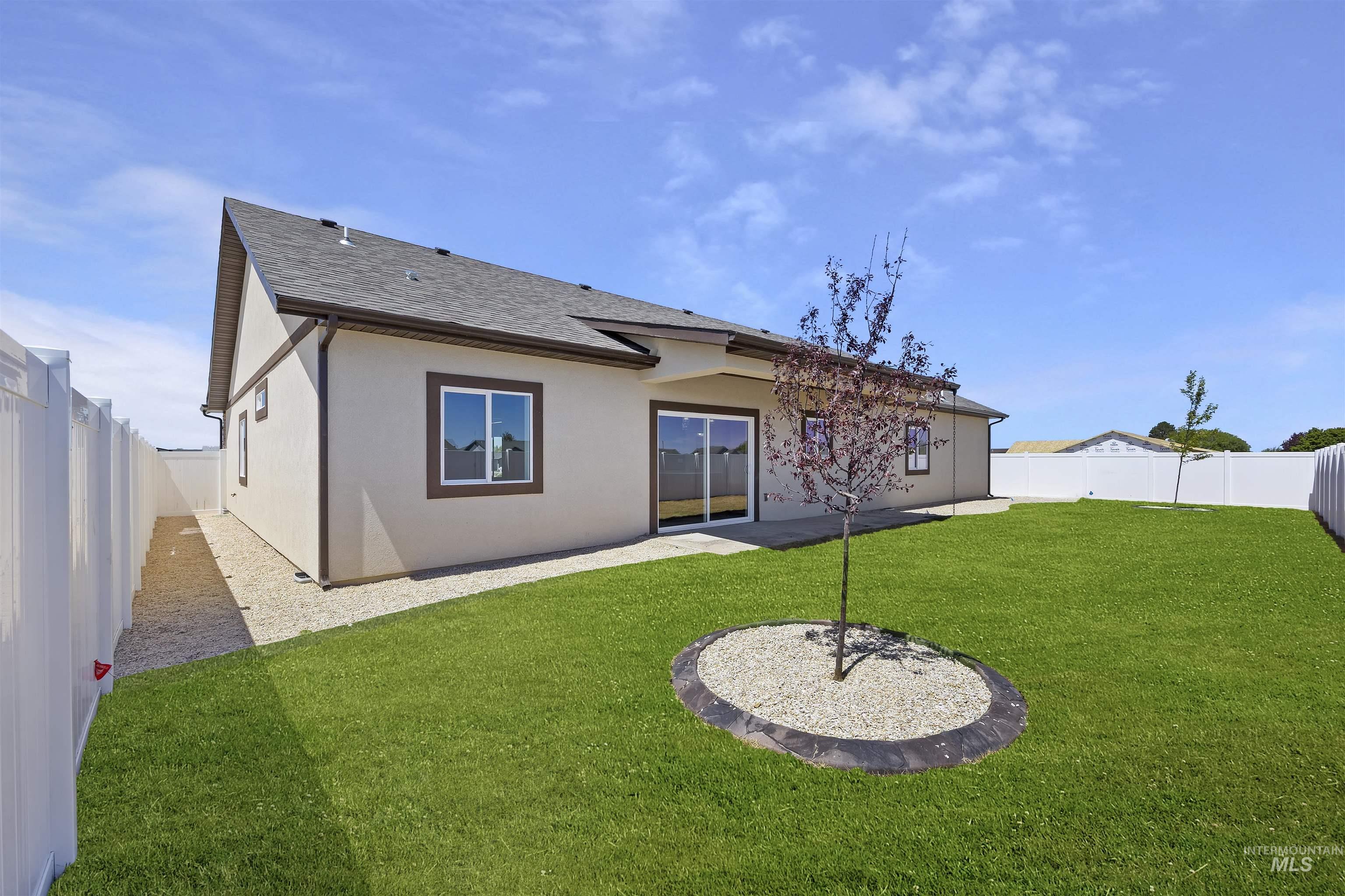 1442 Haizlee way, Twin Falls, Idaho 83301, 4 Bedrooms, 2 Bathrooms, Residential For Sale, Price $575,000, 98951120