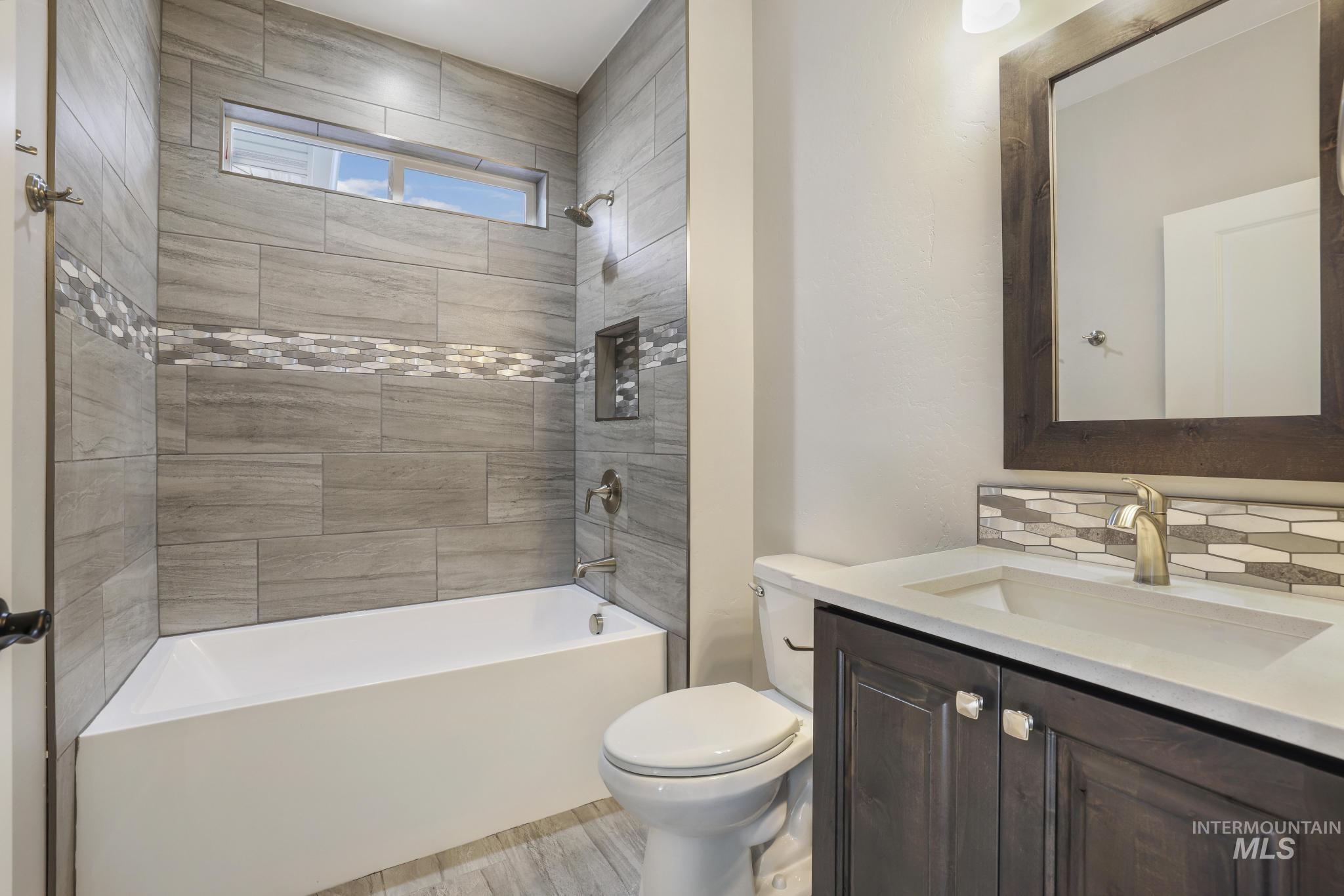 1470 Haizlee way, Twin Falls, Idaho 83301, 3 Bedrooms, 2 Bathrooms, Residential For Sale, Price $549,900, 98951121