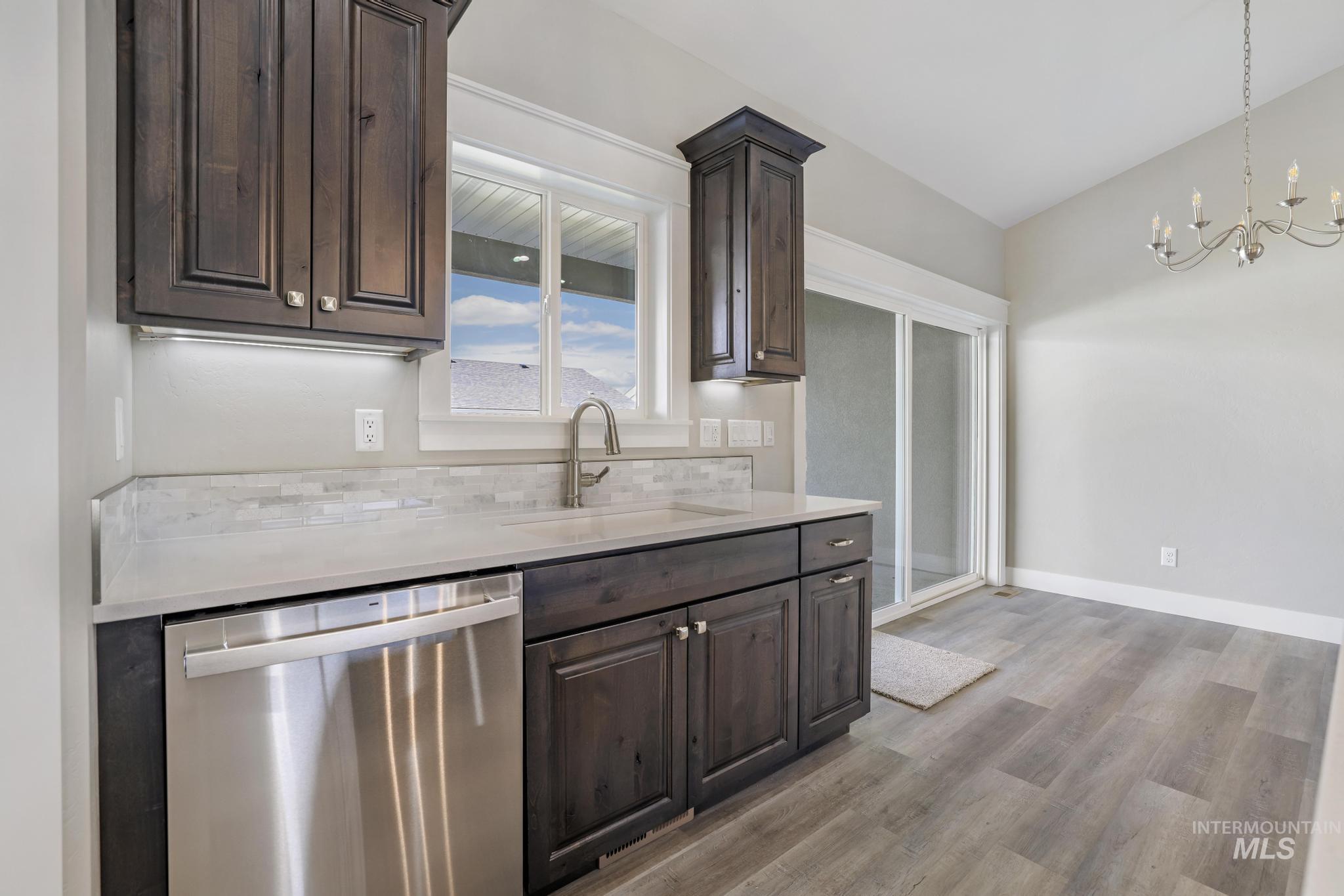 1470 Haizlee way, Twin Falls, Idaho 83301, 3 Bedrooms, 2 Bathrooms, Residential For Sale, Price $549,900, 98951121