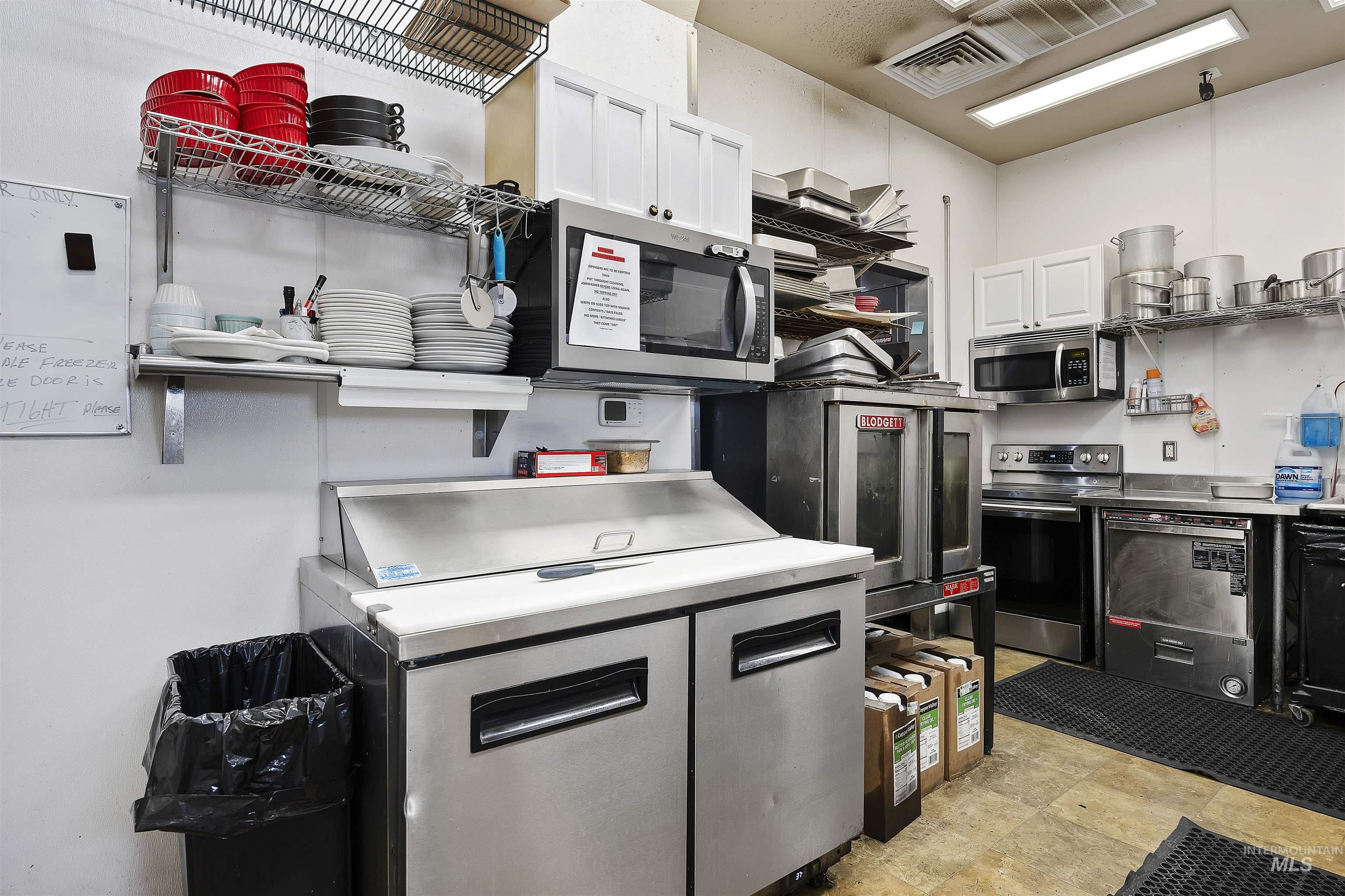 4035 N 2300 E, Filer, Idaho 83301, Business/Commercial For Sale, Price $1,999,000, 98951133