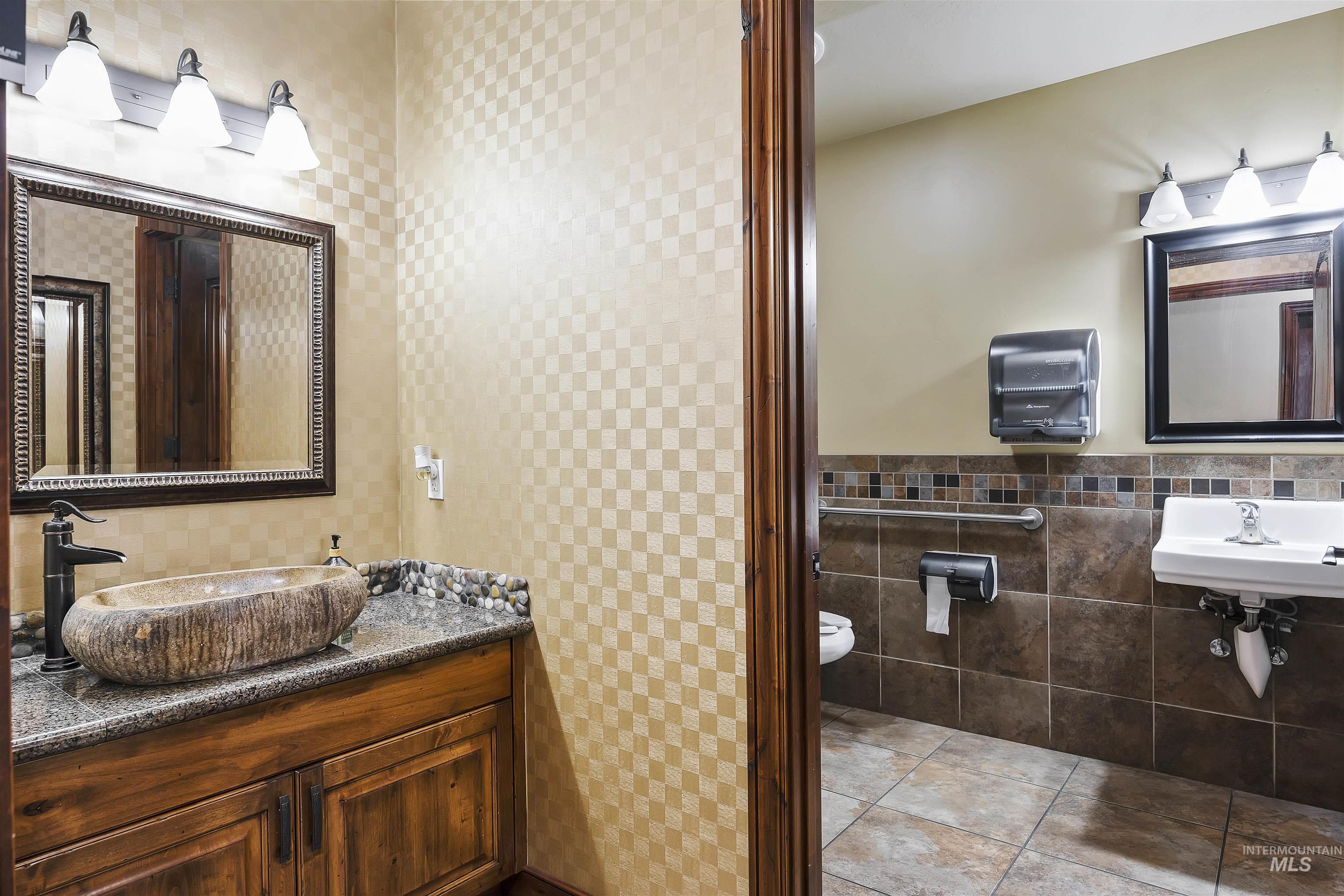 4035 N 2300 E, Filer, Idaho 83301, Business/Commercial For Sale, Price $1,999,000, 98951133