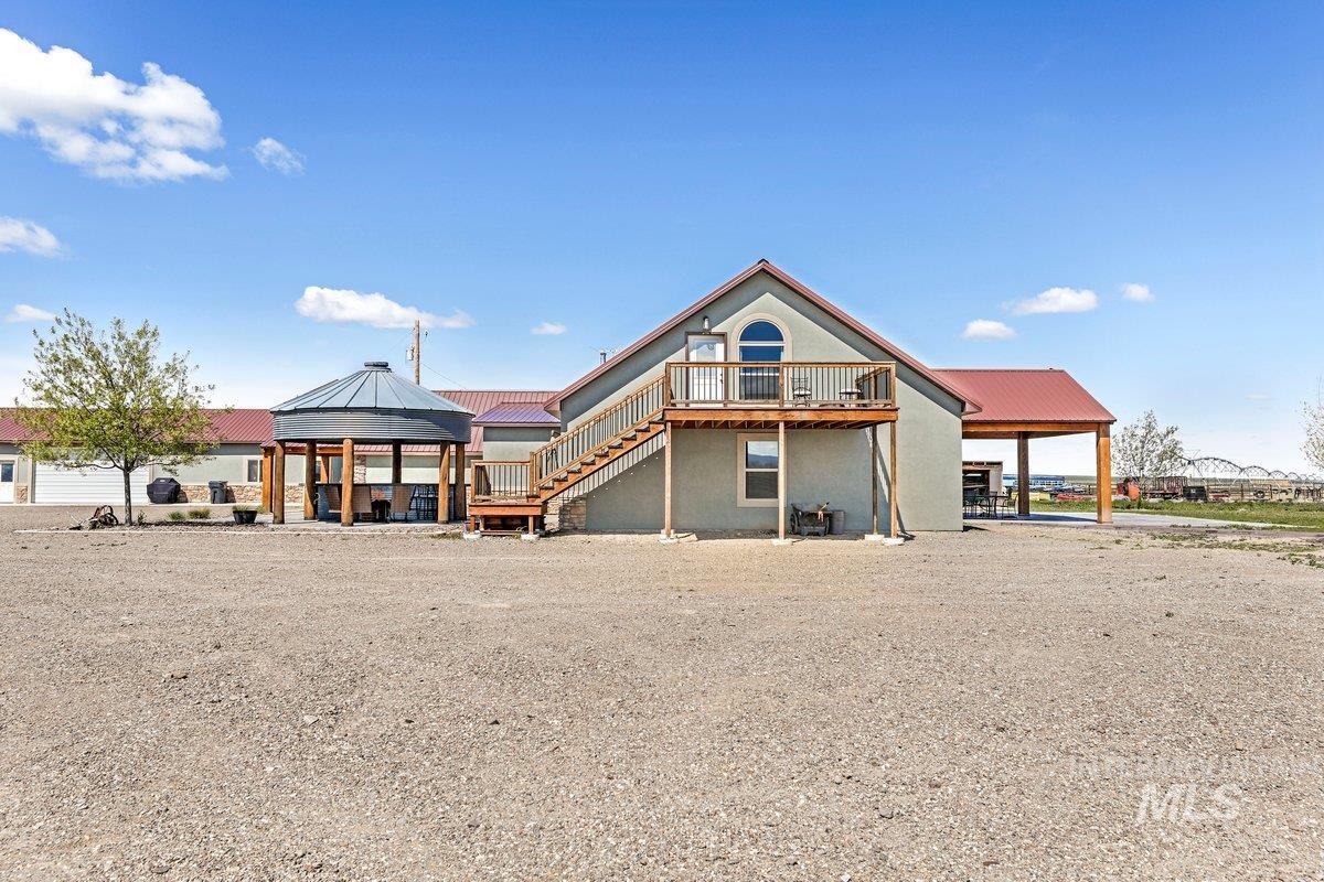 2040 E 2200 N, Twin Falls, Idaho 83301, 9 Bedrooms, 6 Bathrooms, Residential For Sale, Price $1,240,000, 98951137