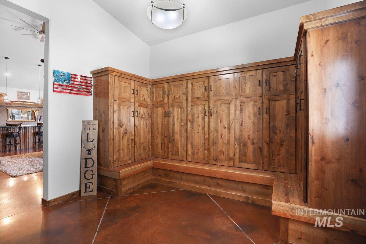 2040 E 2200 N, Twin Falls, Idaho 83301, 9 Bedrooms, 6 Bathrooms, Residential For Sale, Price $1,240,000, 98951137