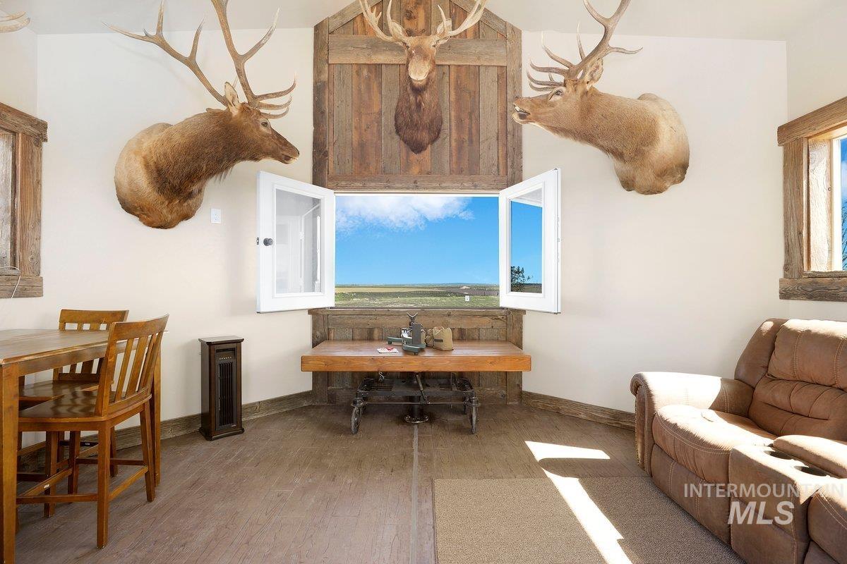 2040 E 2200 N, Twin Falls, Idaho 83301, 9 Bedrooms, 6 Bathrooms, Residential For Sale, Price $1,240,000, 98951137